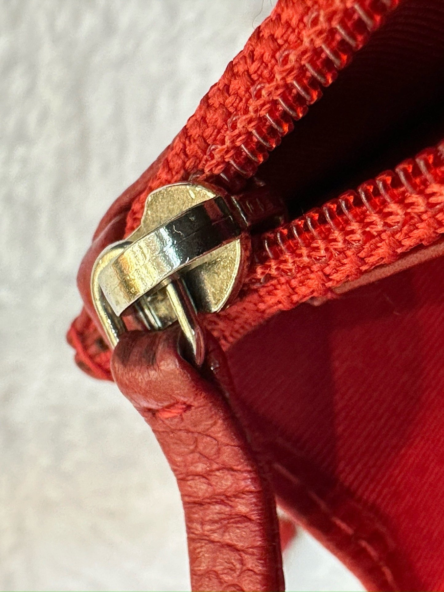 Chanel Caviar Quilted Wallet on Chain WOC Red 1874 holo card