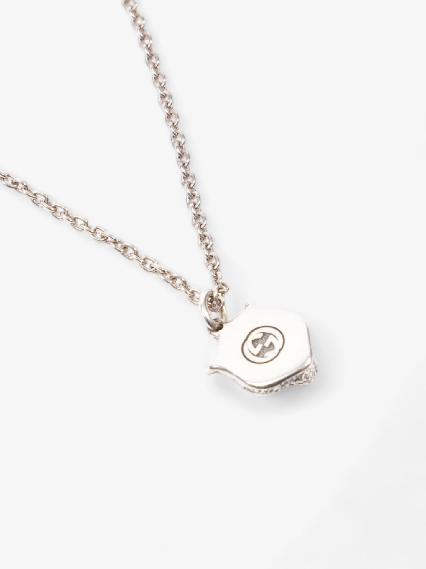 Gucci Feline Head Necklace Silver Silver Sterling