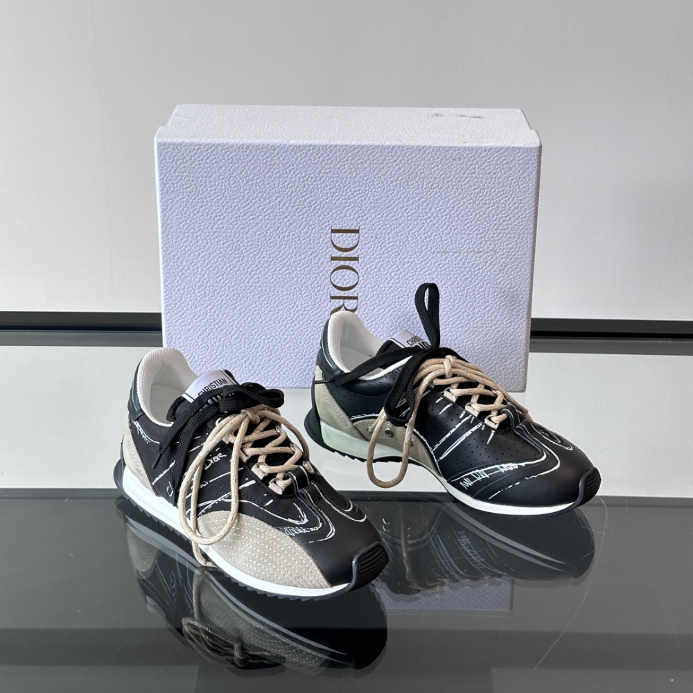 Black Nylon and Calfskin D-Sketch Sneaker Designer Sneakers for Men and Women