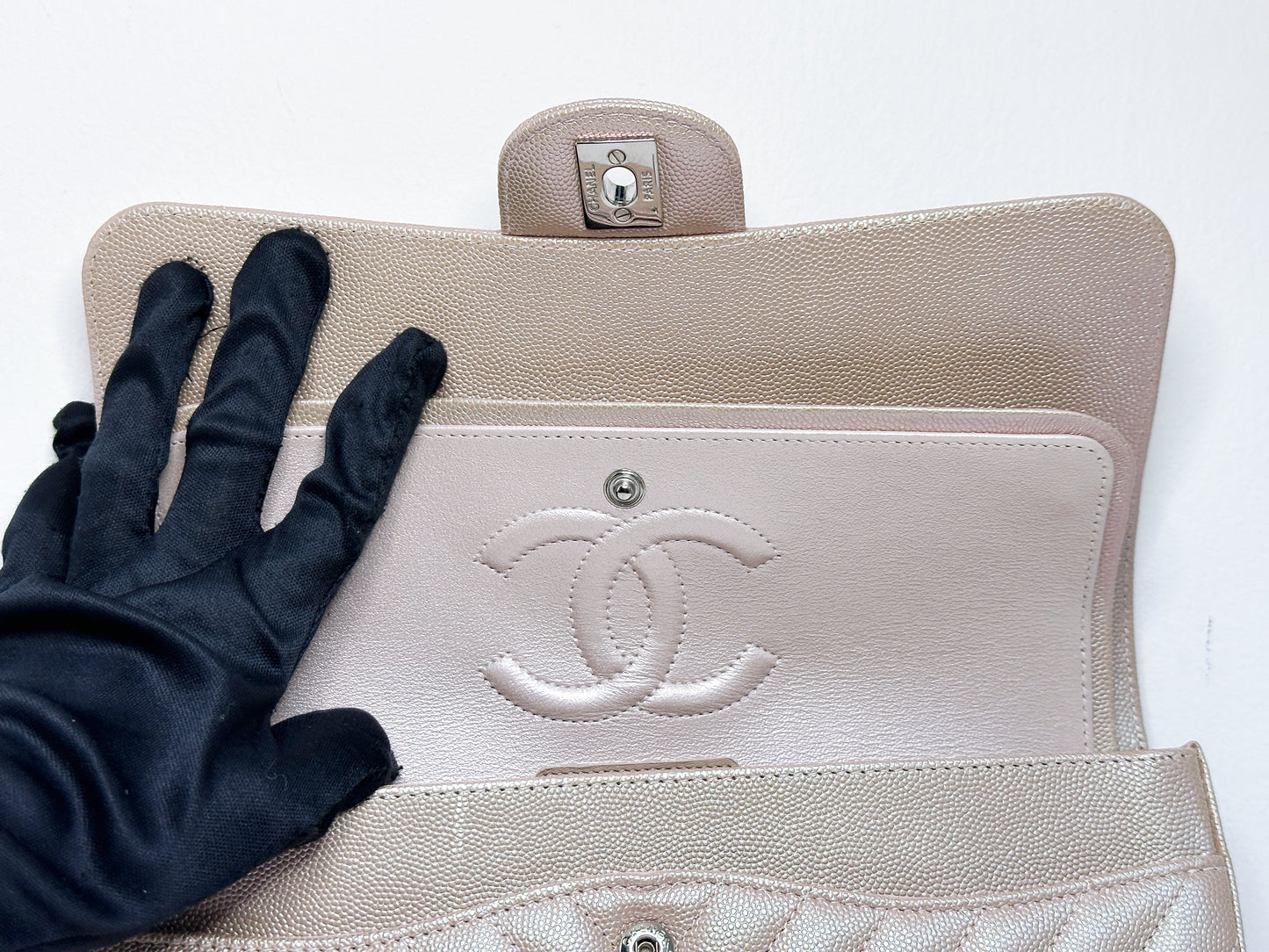Chanel Medium Classic Chevron Caviar Double Flap Rose Gold SHW 24769 holo card