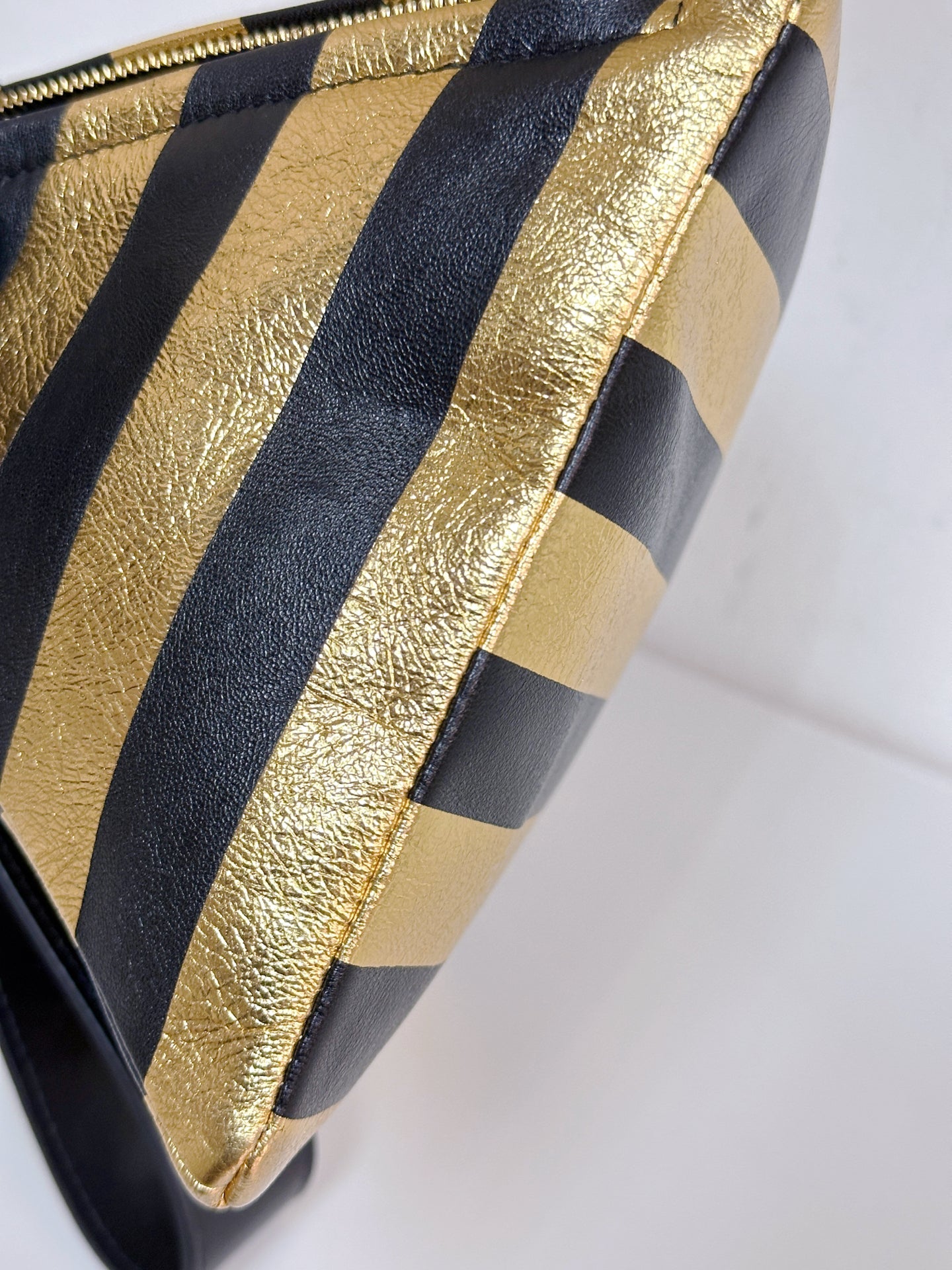 Chanel Metallic Lambskin CC Kheops Pyramid Bag Gold Black 2819 holo card