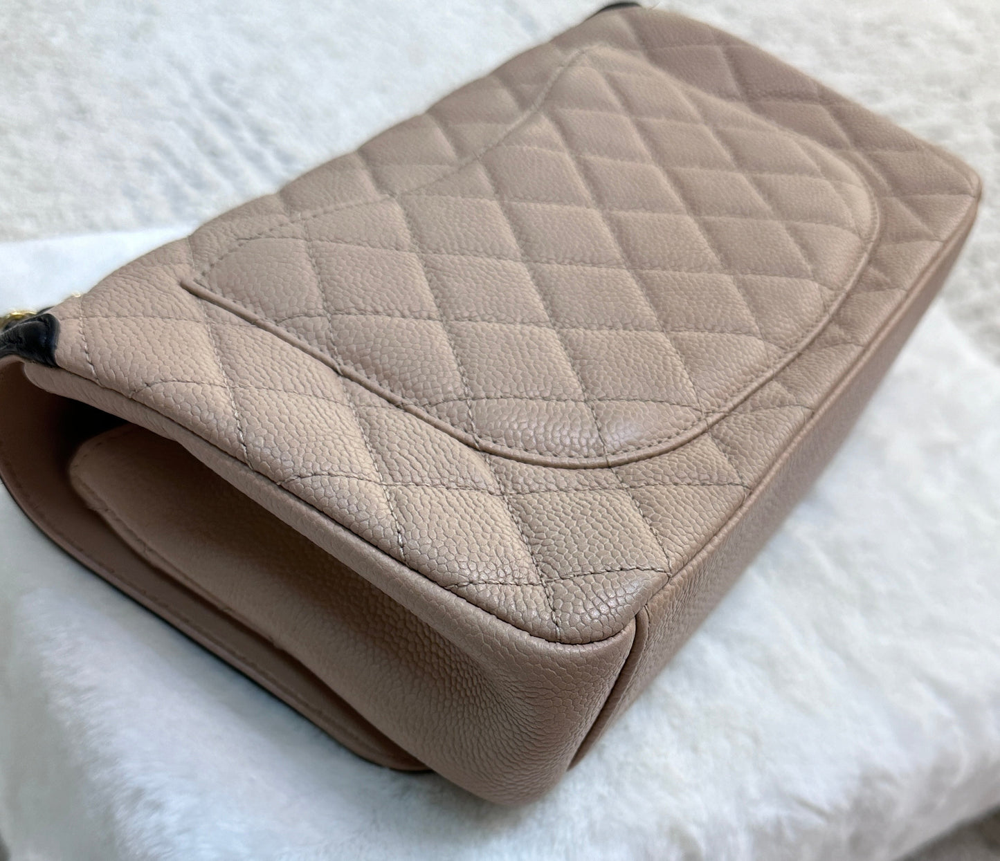 CHANEL Caviar Quilted Medium CC Filigree Flap Beige Black