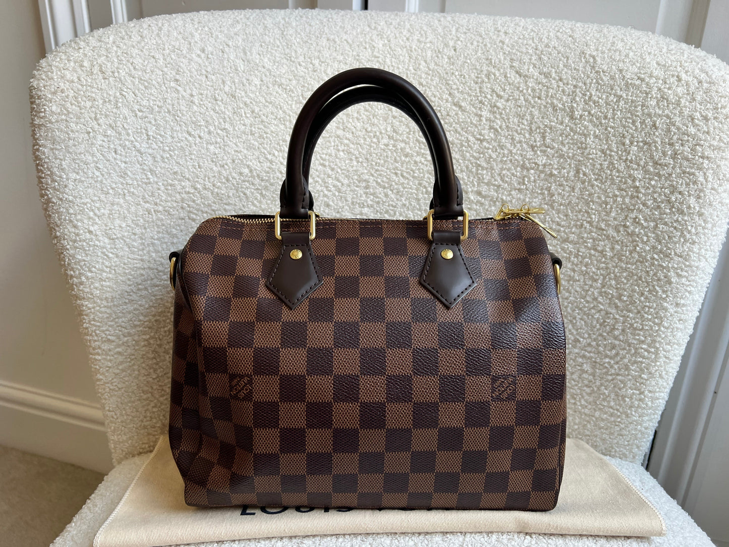 Louis Vuitton Speedy 25 Bandouliere Damier Ebene (RRP £1,440)