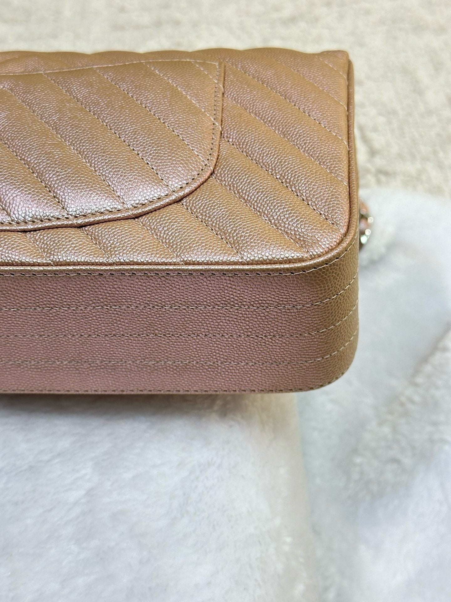 Chanel Medium Classic Chevron Caviar Double Flap 17B Rose Gold SHW