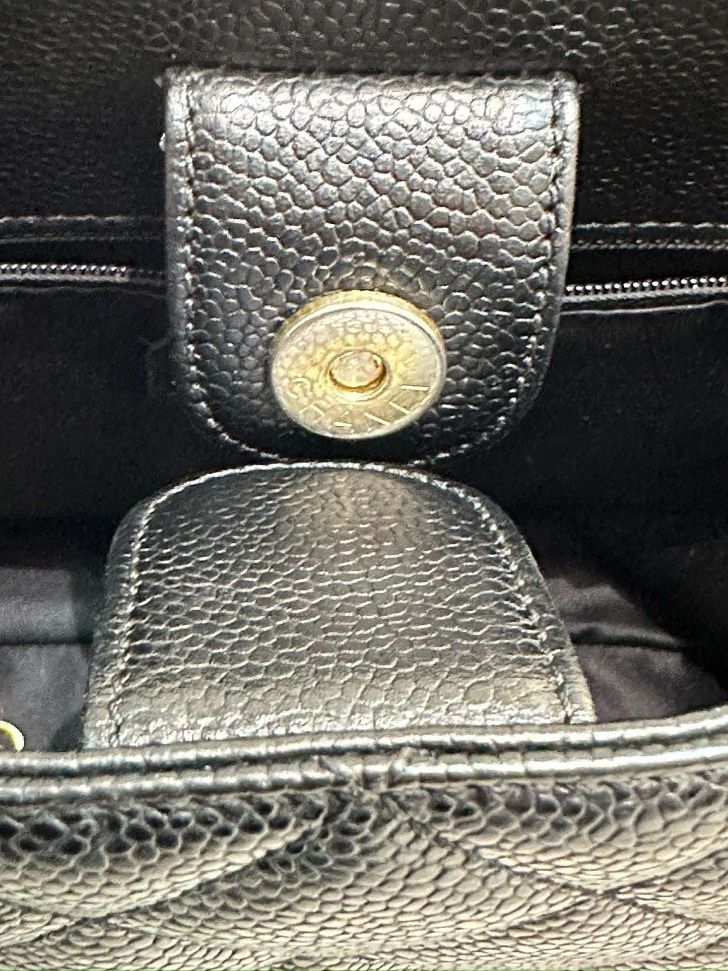 Chanel Caviar Quilted Petit Shopping Tote PST Black