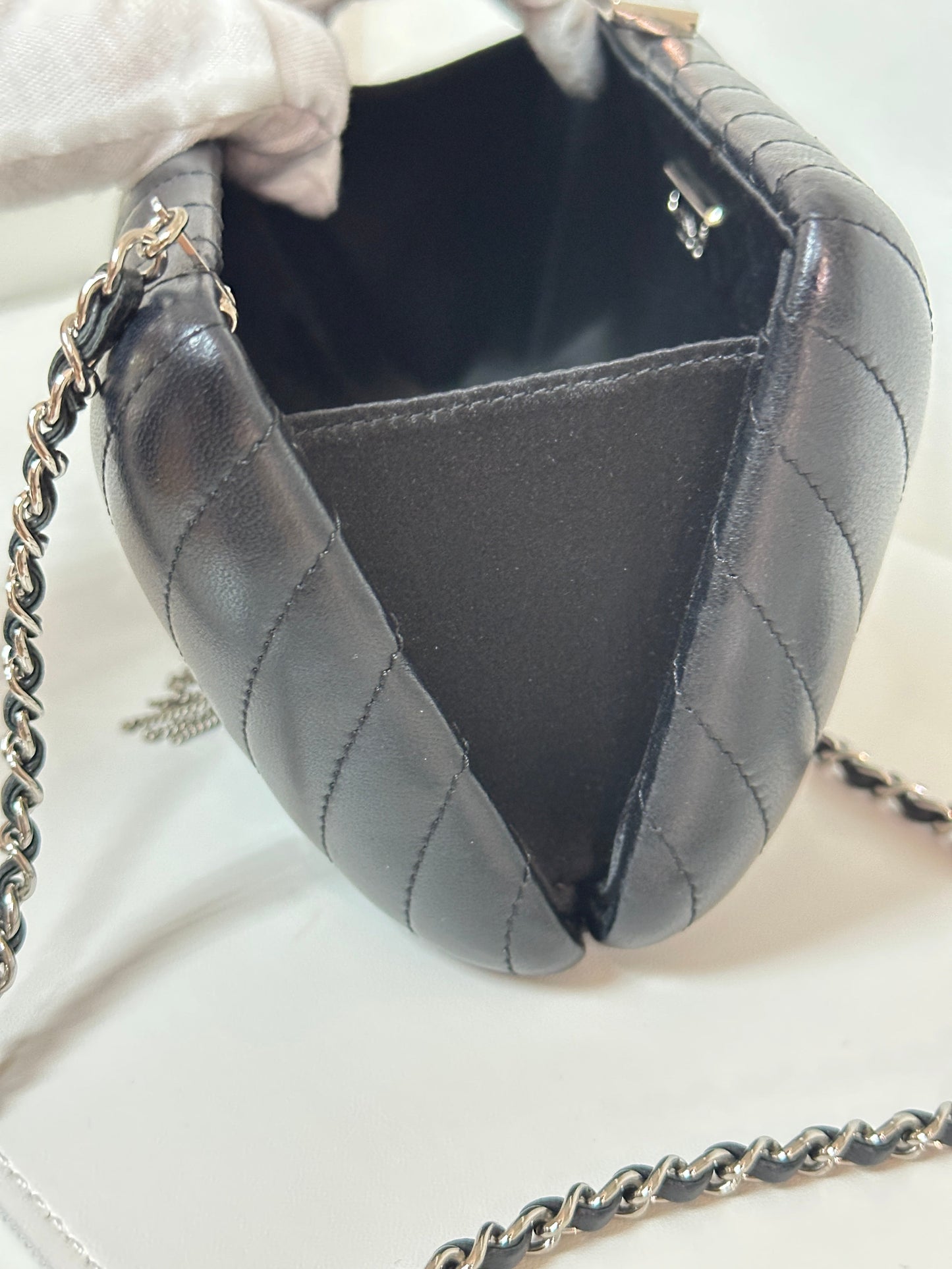 Chanel Chevron Metallic Fringe Clutch 2572 holo card