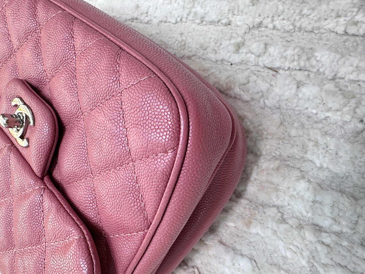 CHANEL Caviar Quilted Small Urban Companion Flap Pink