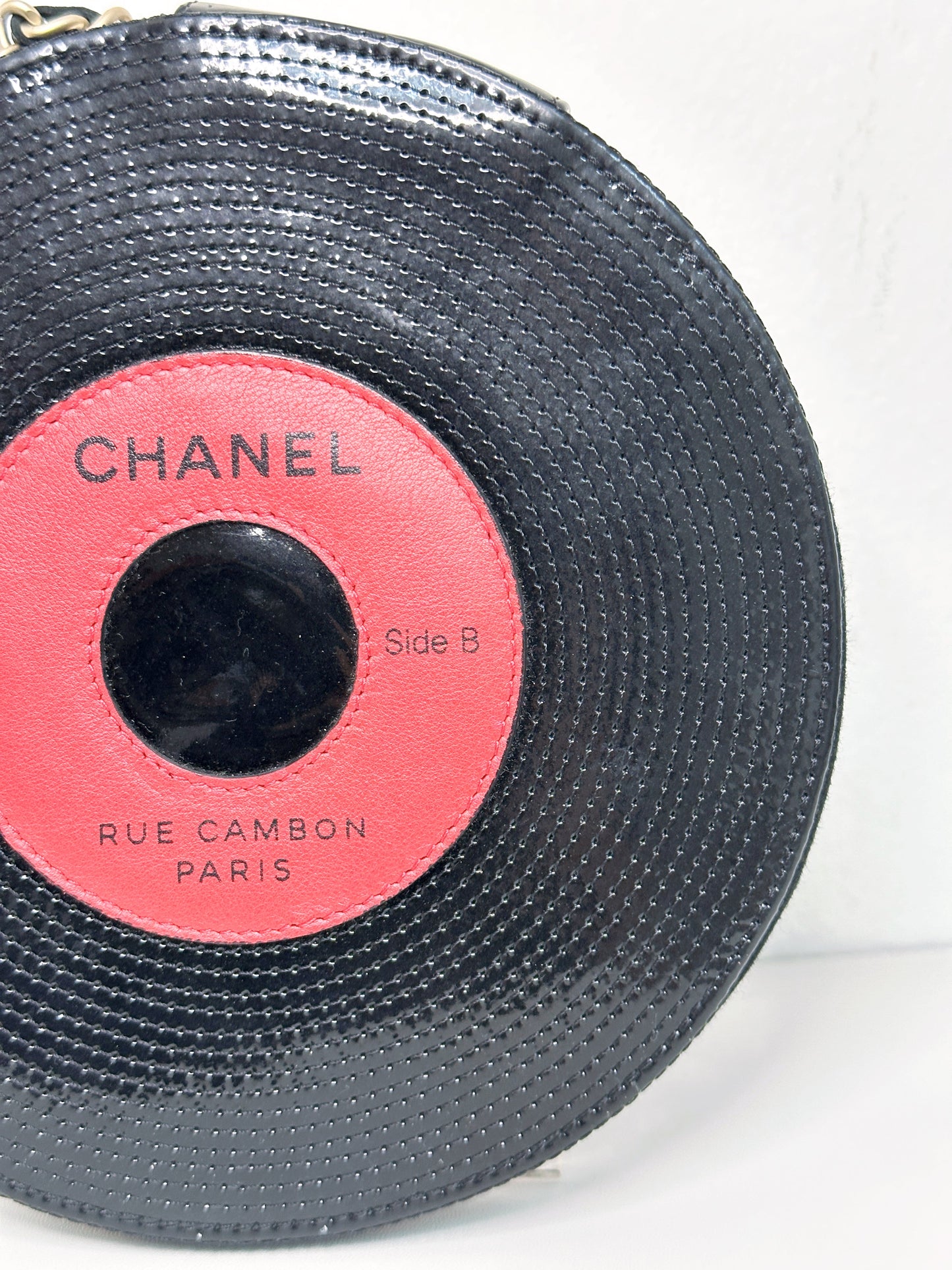Chanel Record Chain Bag in Patent Leather Black Red 8954 holo