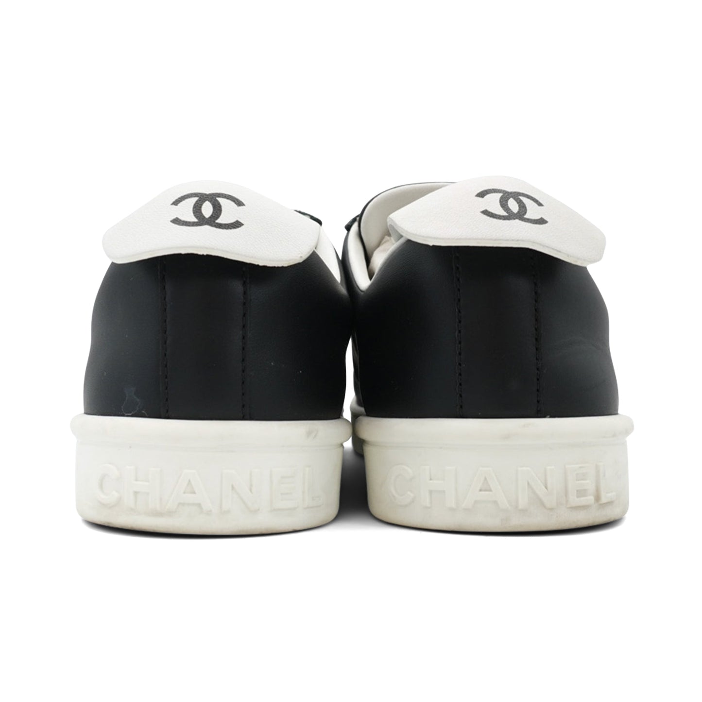 Chanel Low-Top Sneakers - Women's 40