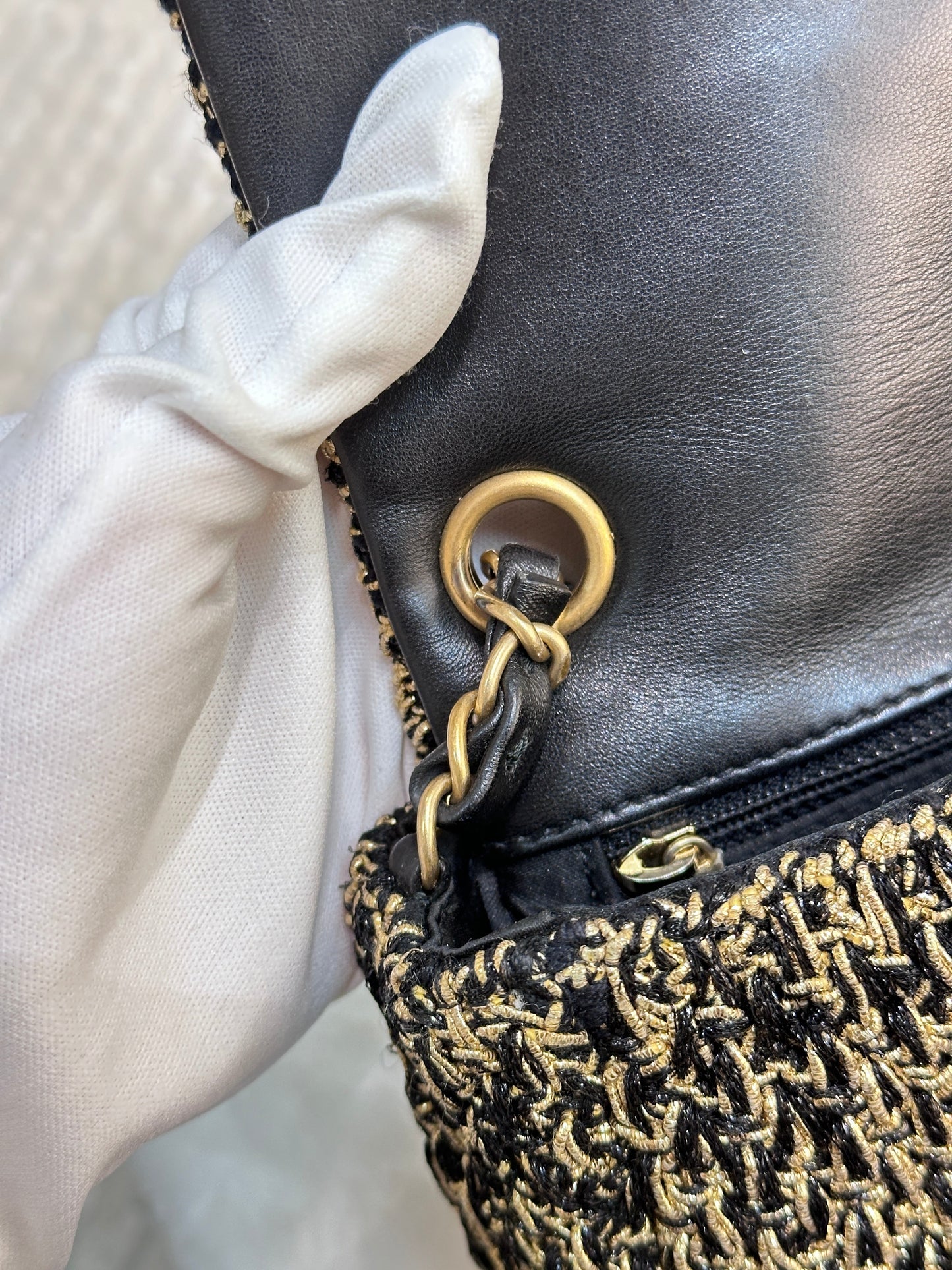 CHANEL Classic Flap Bag Mini Square