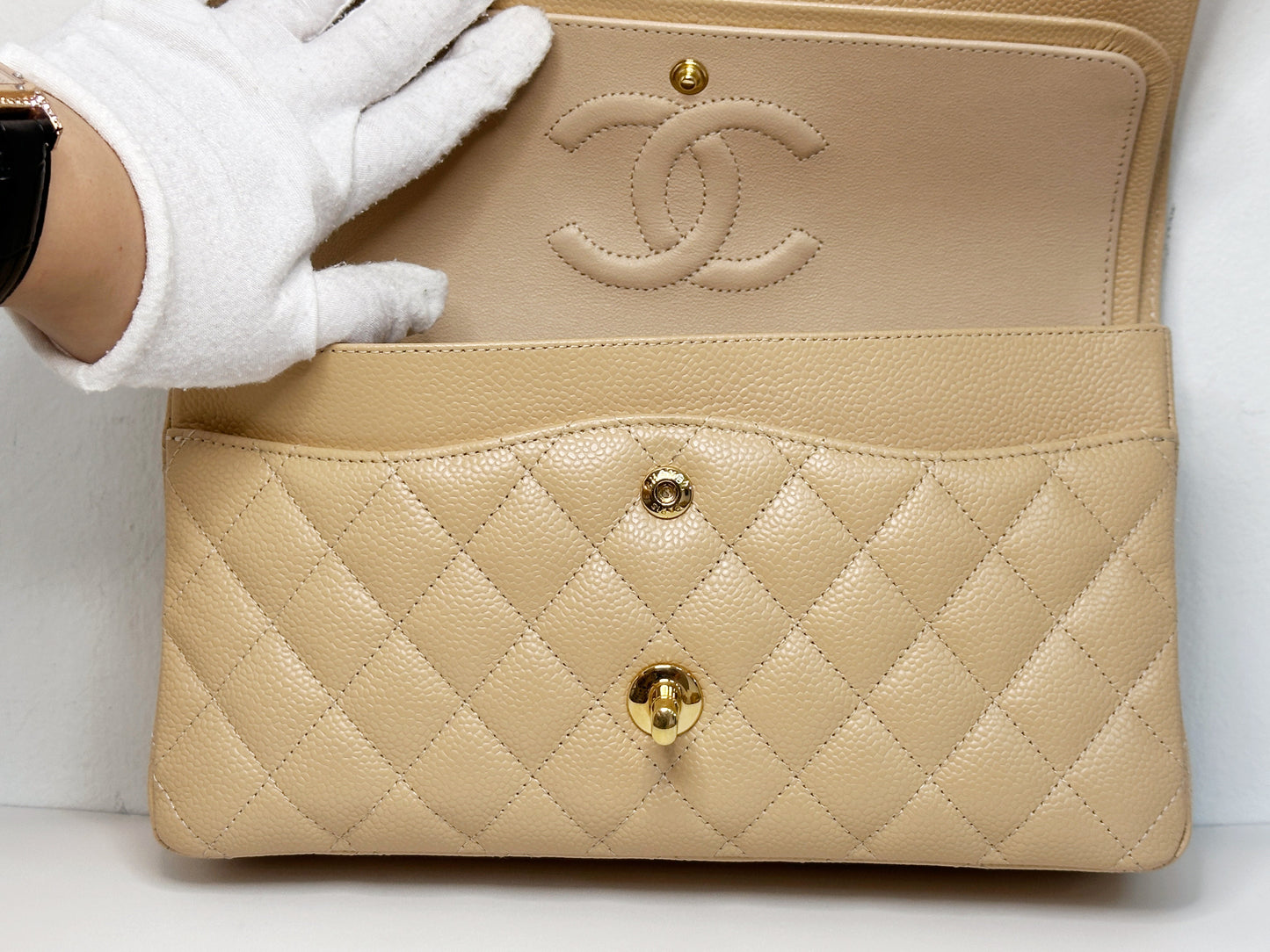 Chanel Medium Caviar Classic Double Flap Bag Beige 2552 holo card