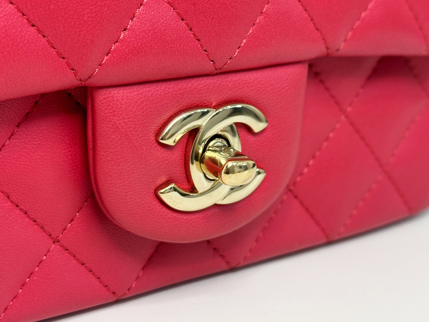 CHANEL Lambskin Quilted Mini Rectangular Flap Red 2491 holo card