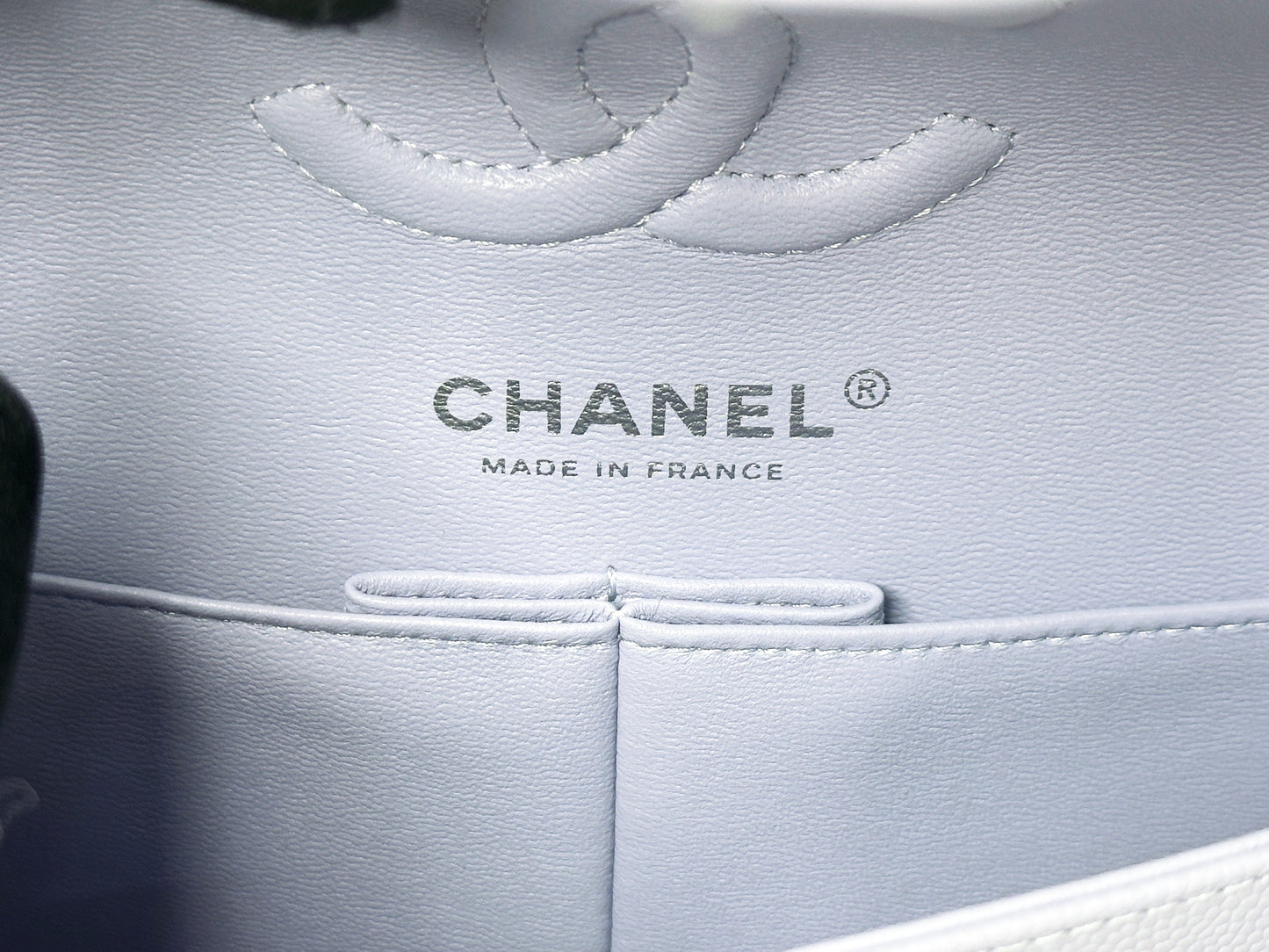Chanel Small Caviar Quilted Double Flap Lavender 21K SHW UEAA microchip