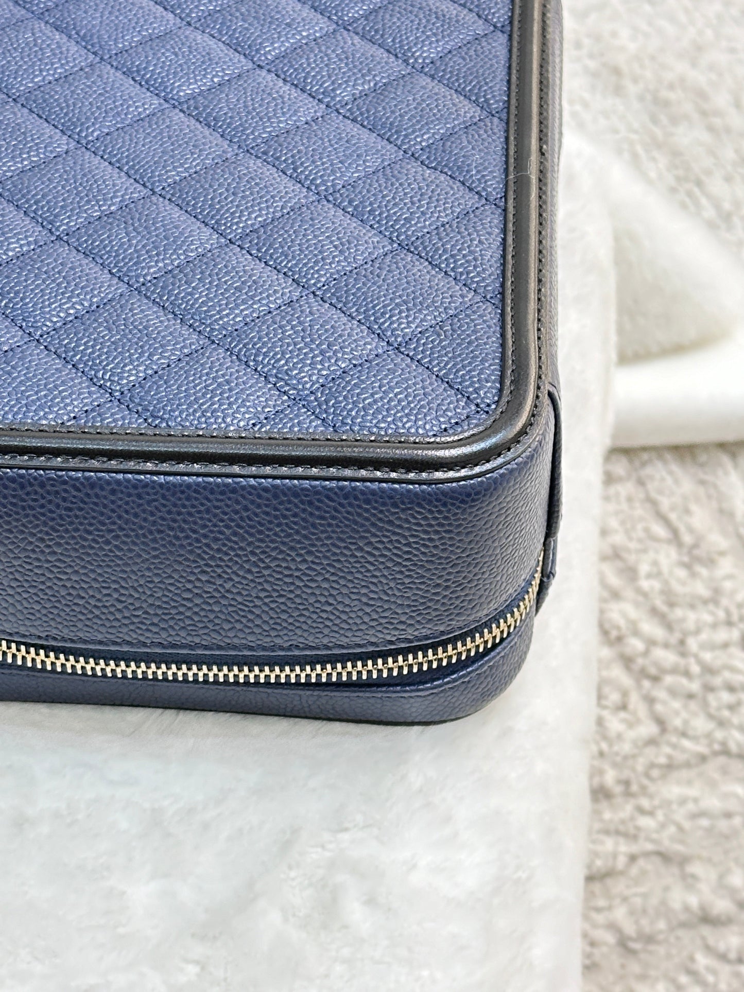 Chanel Filigree Vanity Case Quilted Caviar Medium Blue