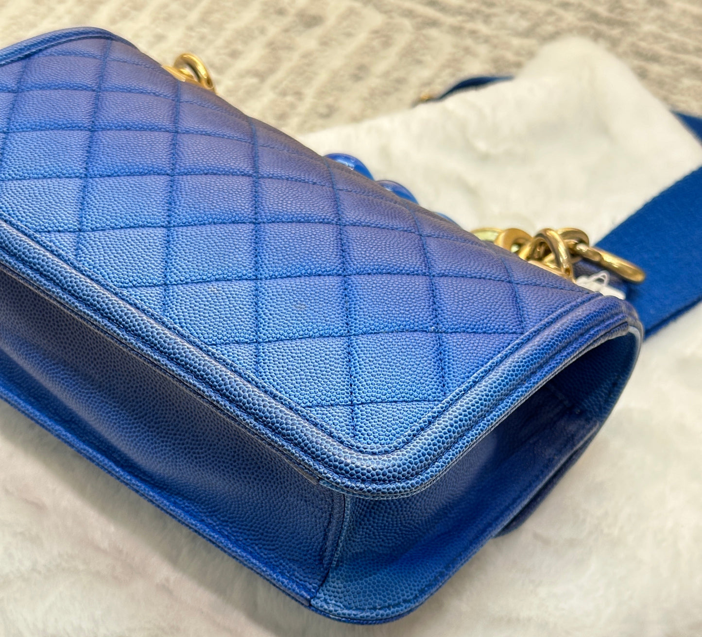 CHANEL Caviar Quilted Small Sunset On The Sea Flap Blue
