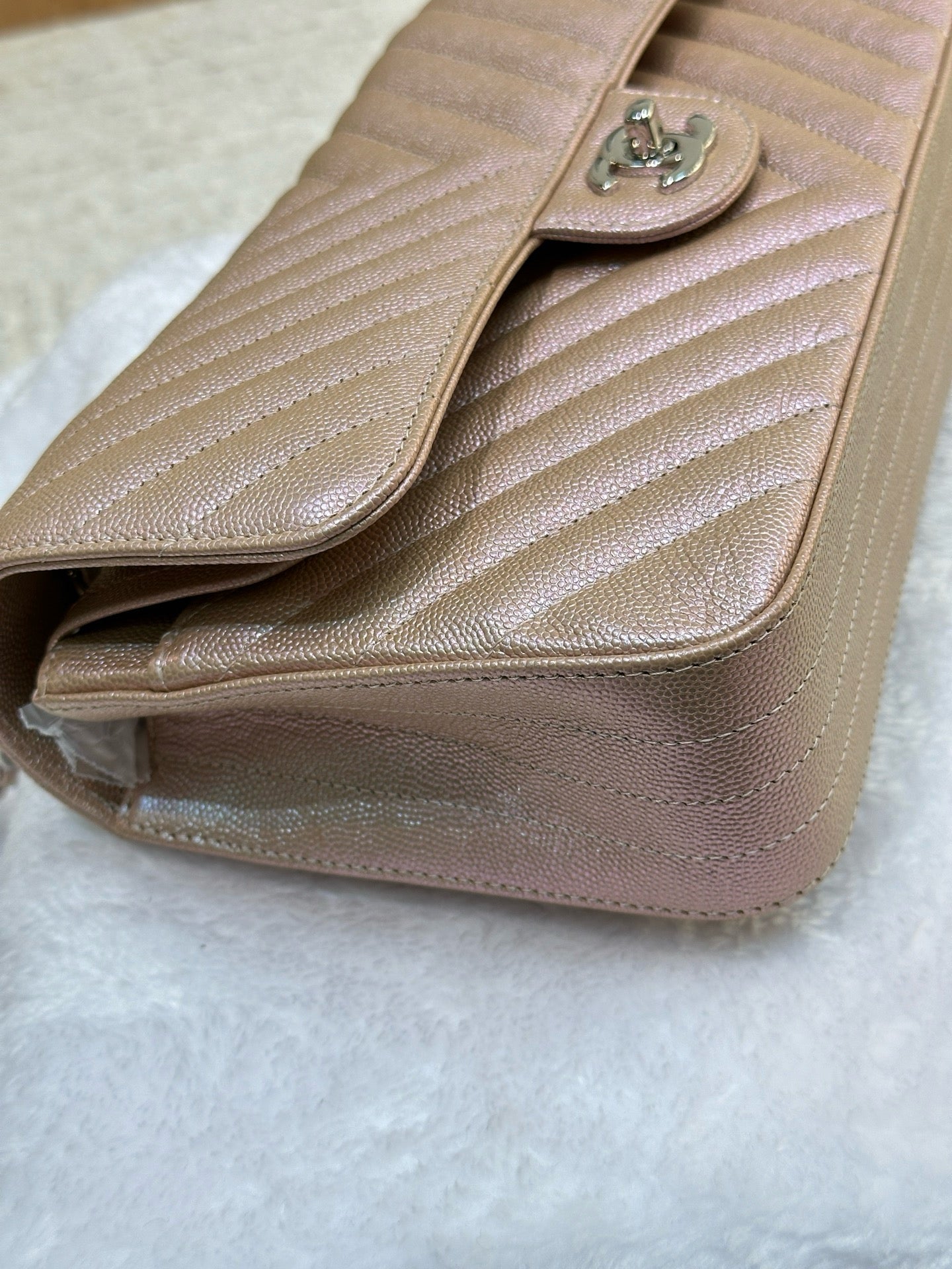 Chanel Medium Classic Chevron Caviar Double Flap 17B Rose Gold SHW