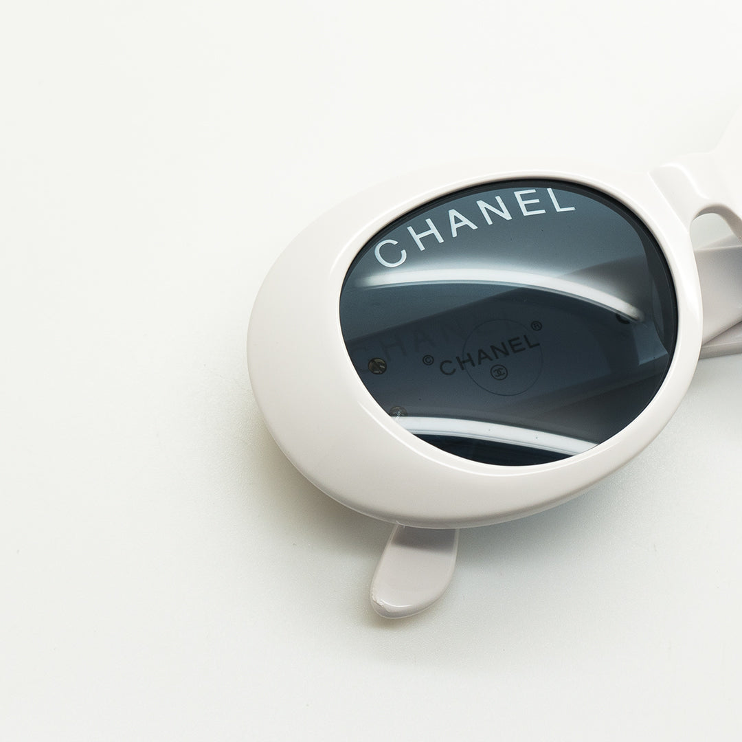 Chanel Oval Frame Vintage SunglasseS