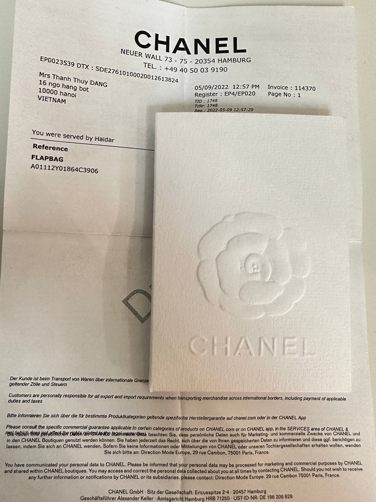 Chanel Medium Classic Quilted Caviar Double Flap Bag Black 2022 year Microchip (There is a slight crack on the inner buckle)