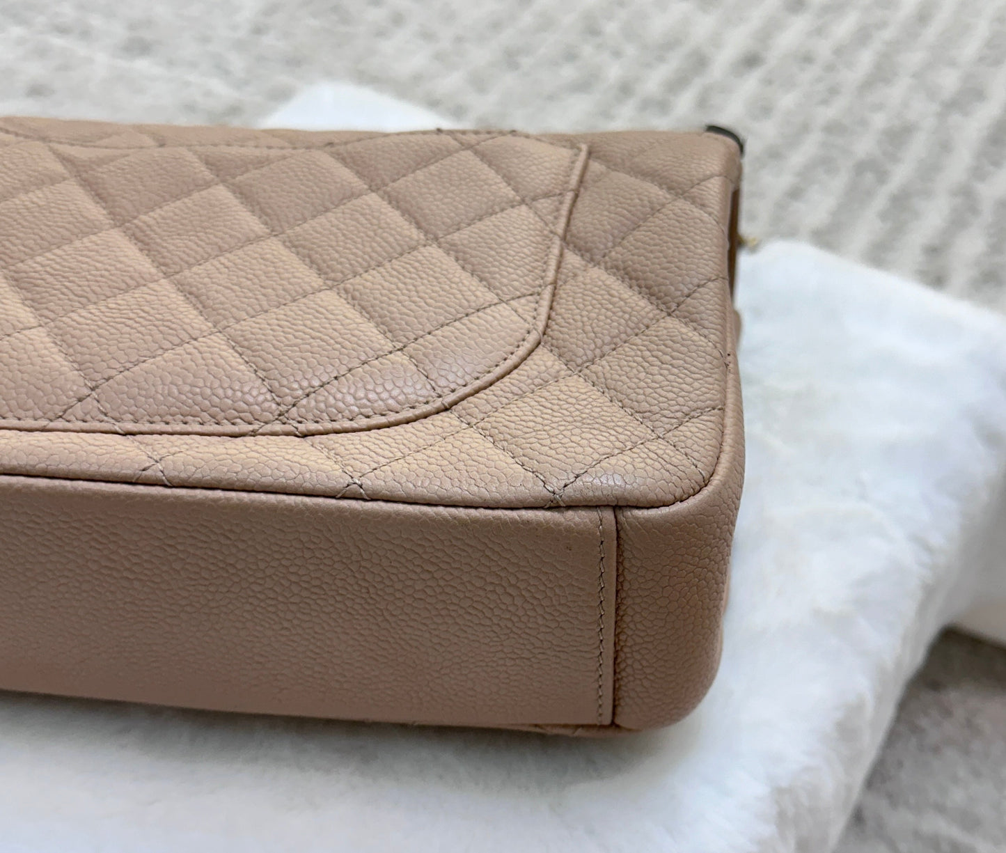 CHANEL Caviar Quilted Medium CC Filigree Flap Beige Black