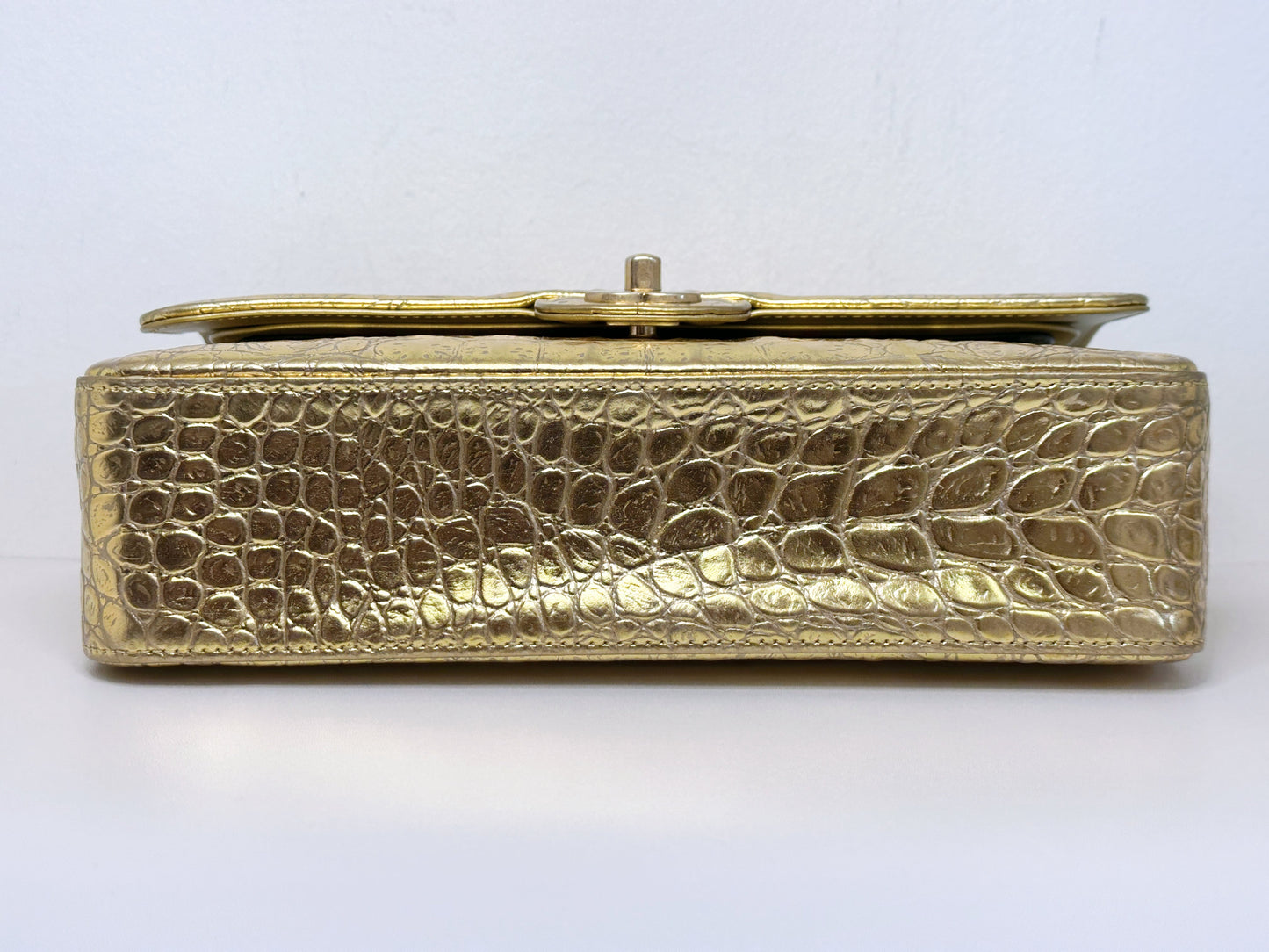 Chanel 19A Medium Calfskin Crocodile Embossed Gold Metallic Flap Bag 2803 holo card