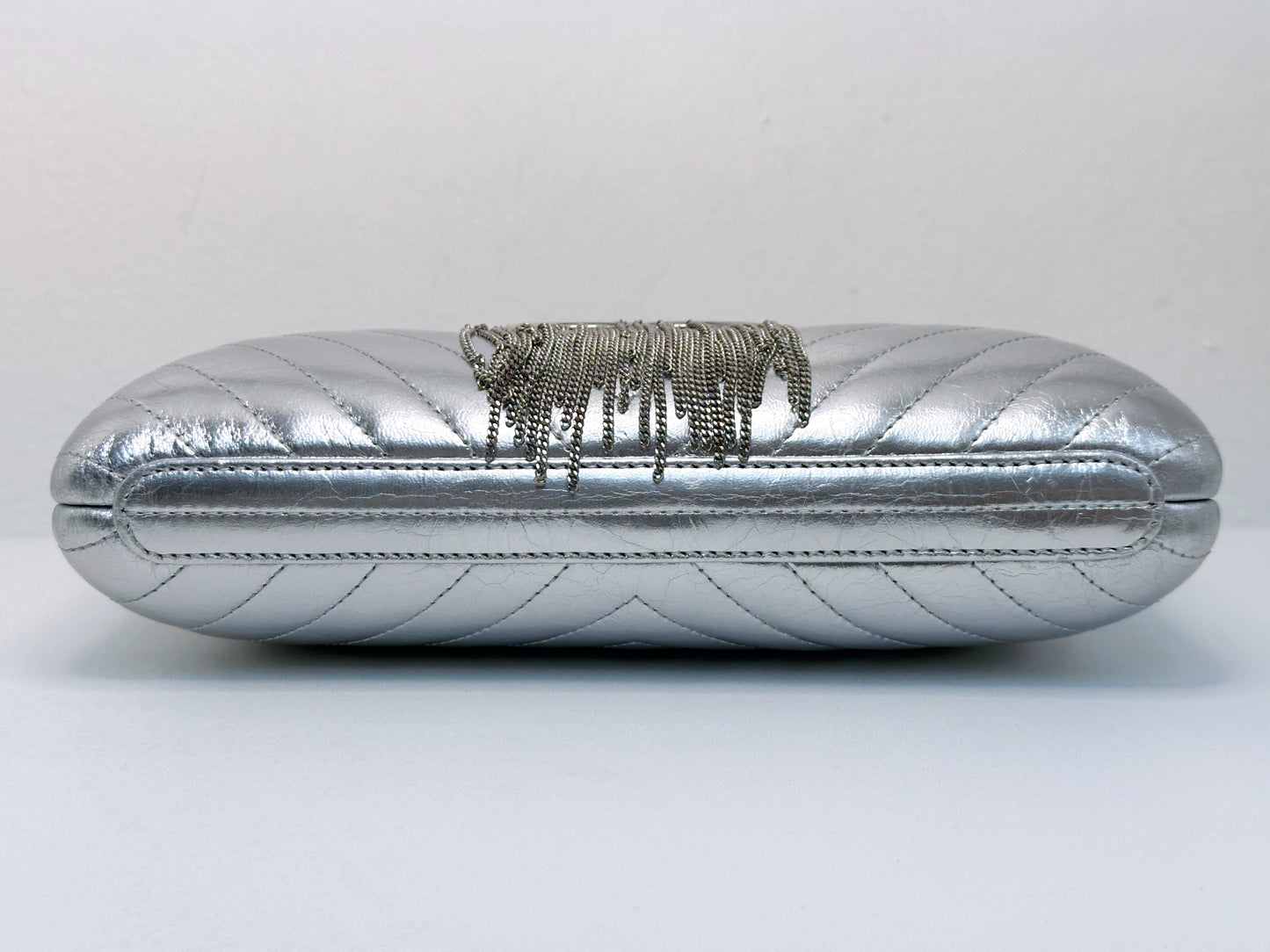 Chanel Silver Chain Fringe Leather Clutch Bag Silvery 2572 holo