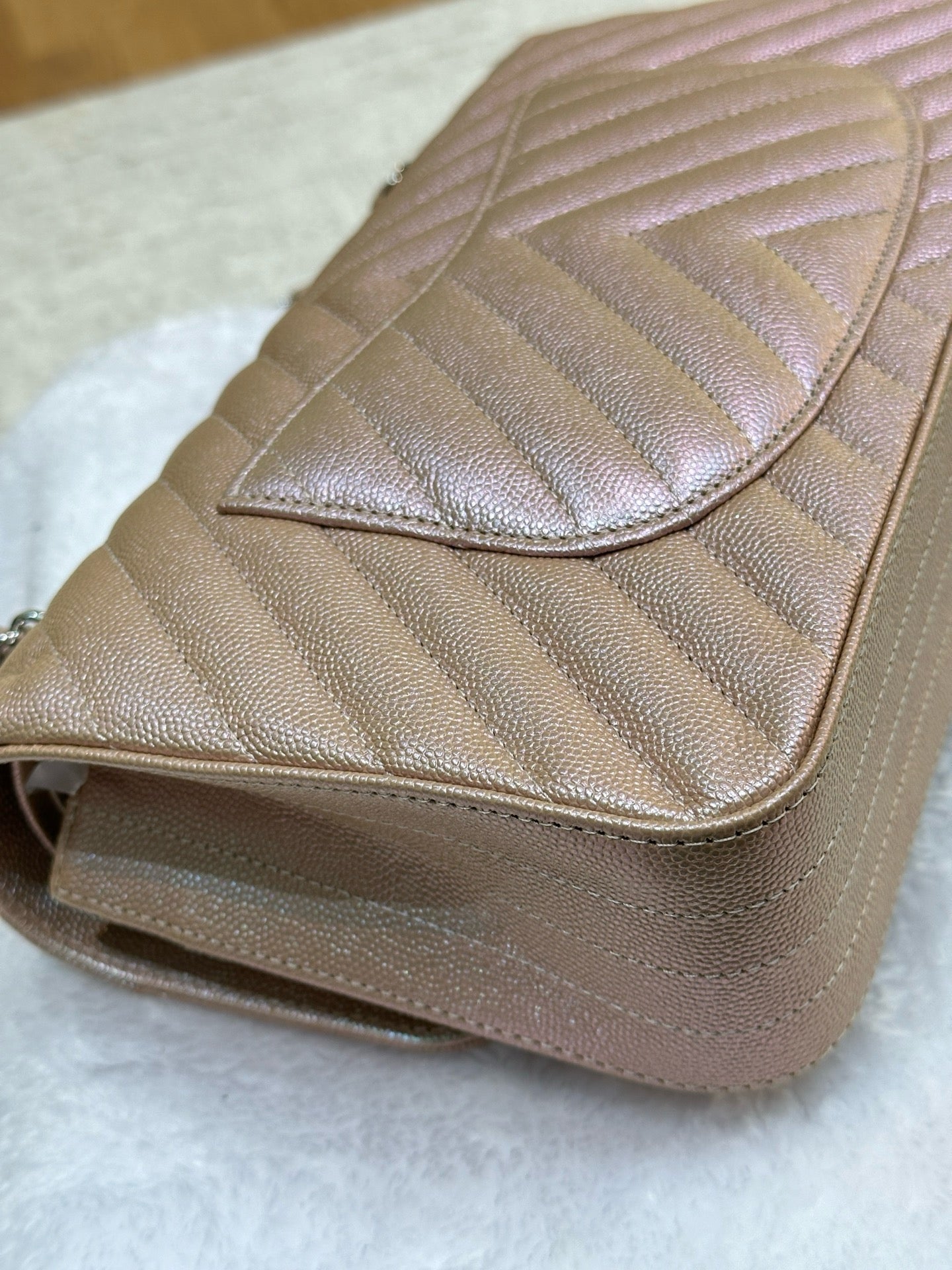 Chanel Medium Classic Chevron Caviar Double Flap 17B Rose Gold SHW