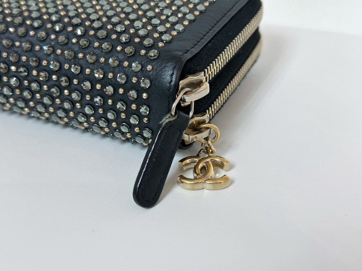 Chanel Pre-Owned 2014-2015 Studded Zipped Women Wallet