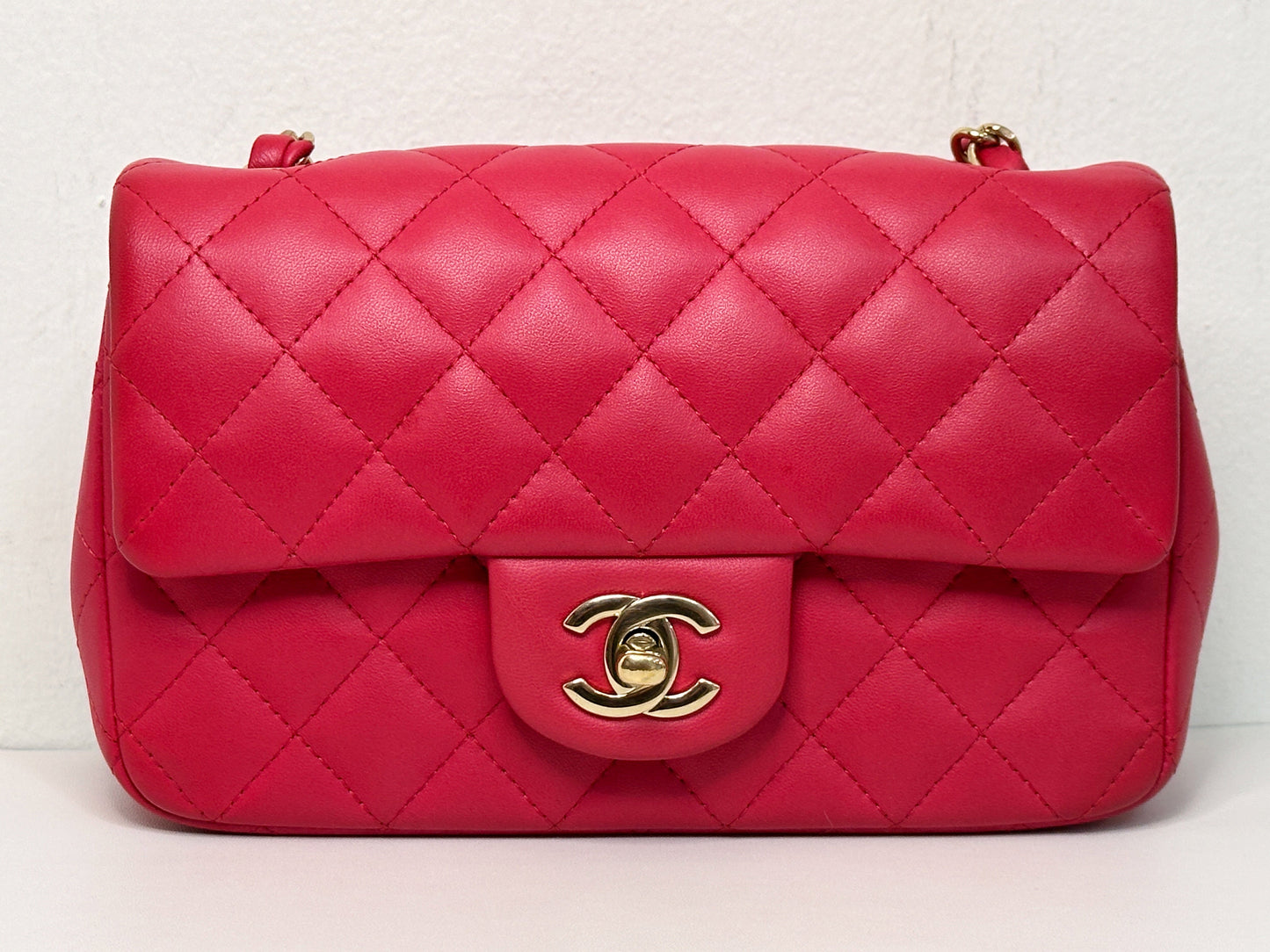 CHANEL Lambskin Quilted Mini Rectangular Flap Red 2491 holo card