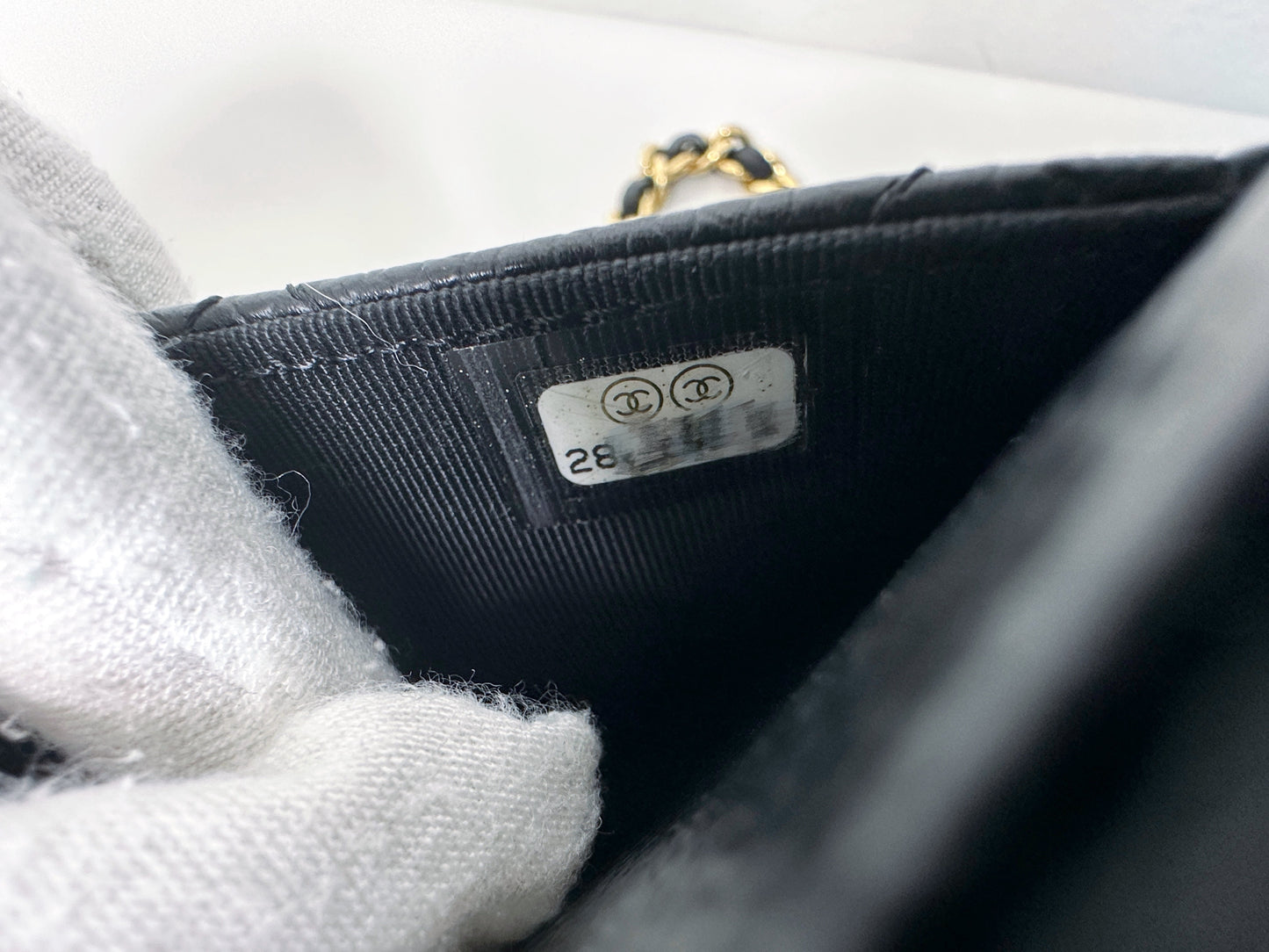 Chanel Classic Wallet on Chain Caviar Black GHW 2859 Holo card