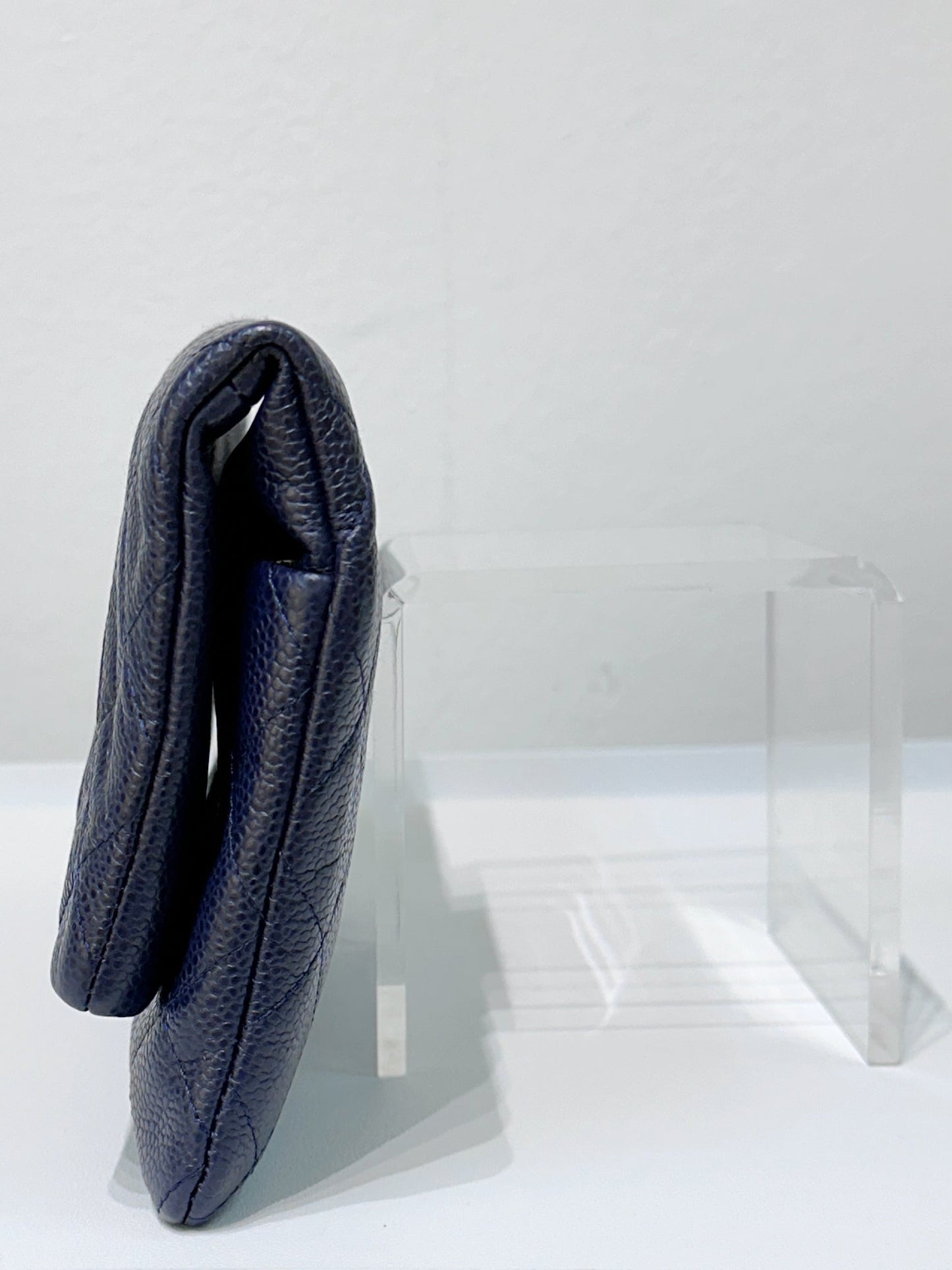 Chanel Beauty CC Clutch Quilted Caviar Blue