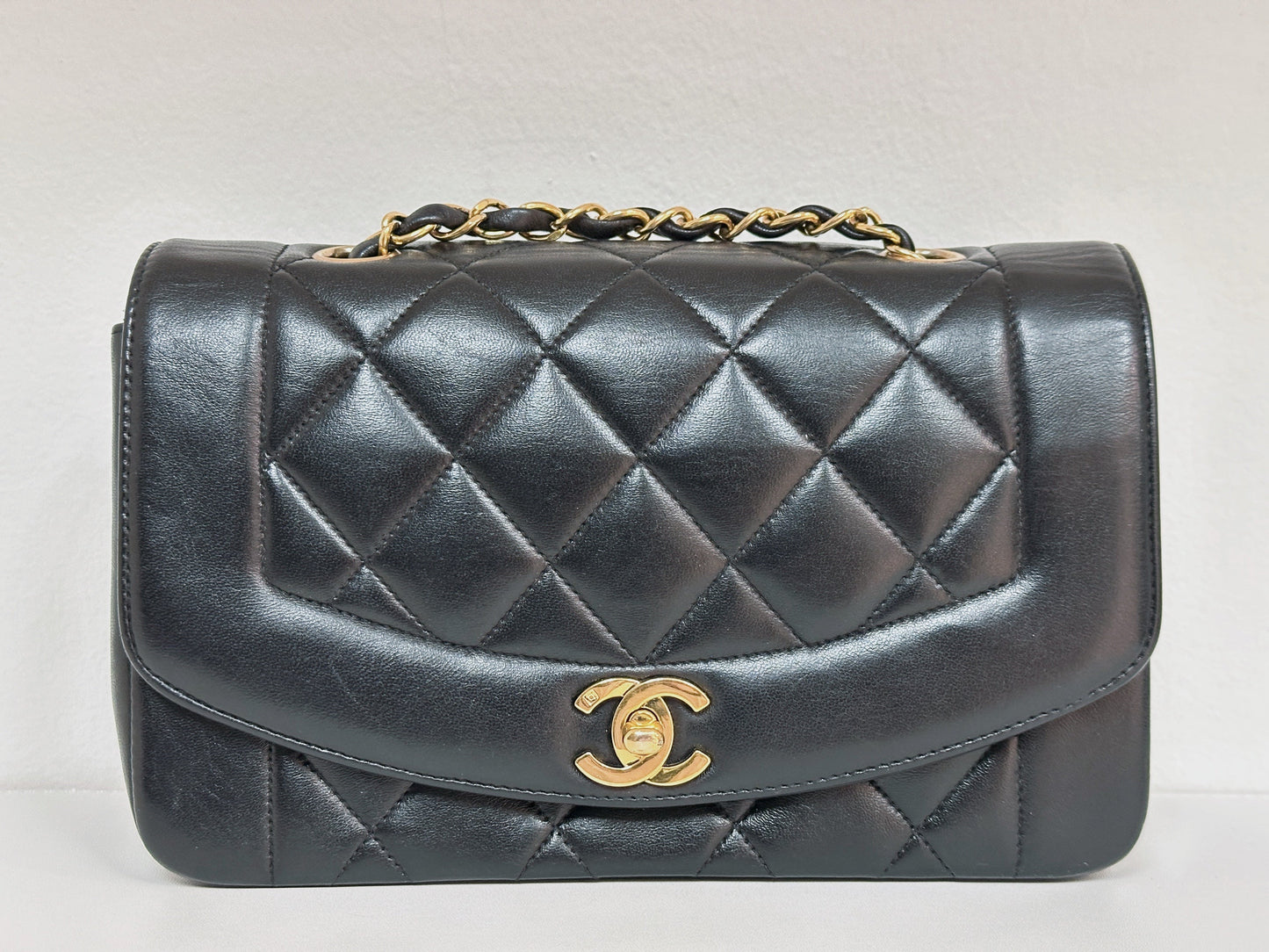 Chanel Small Vintage Diana Lambskin Should Flap Bag Black 3541 holo card