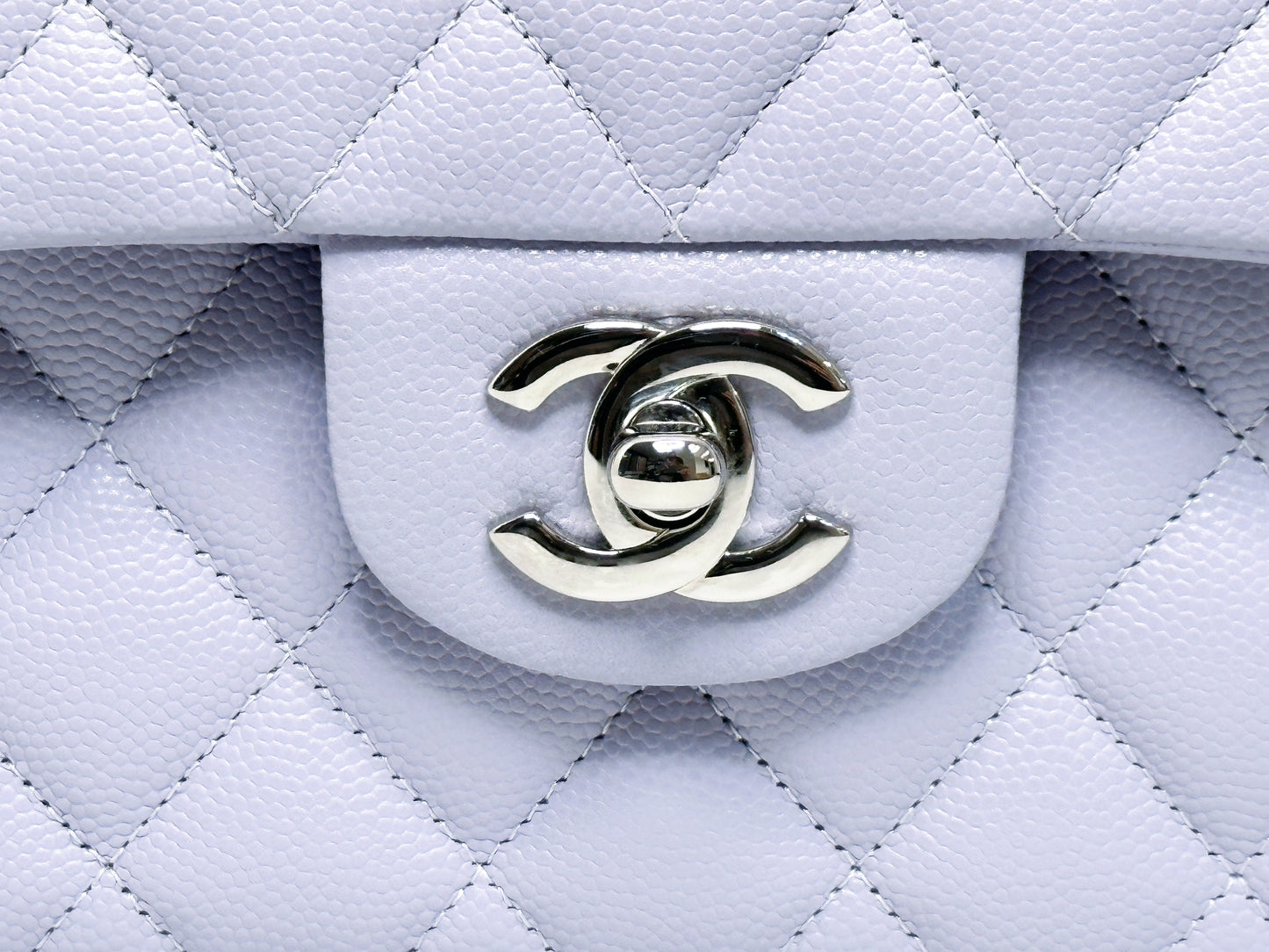Chanel Small Caviar Quilted Double Flap Lavender 21K SHW UEAA microchip