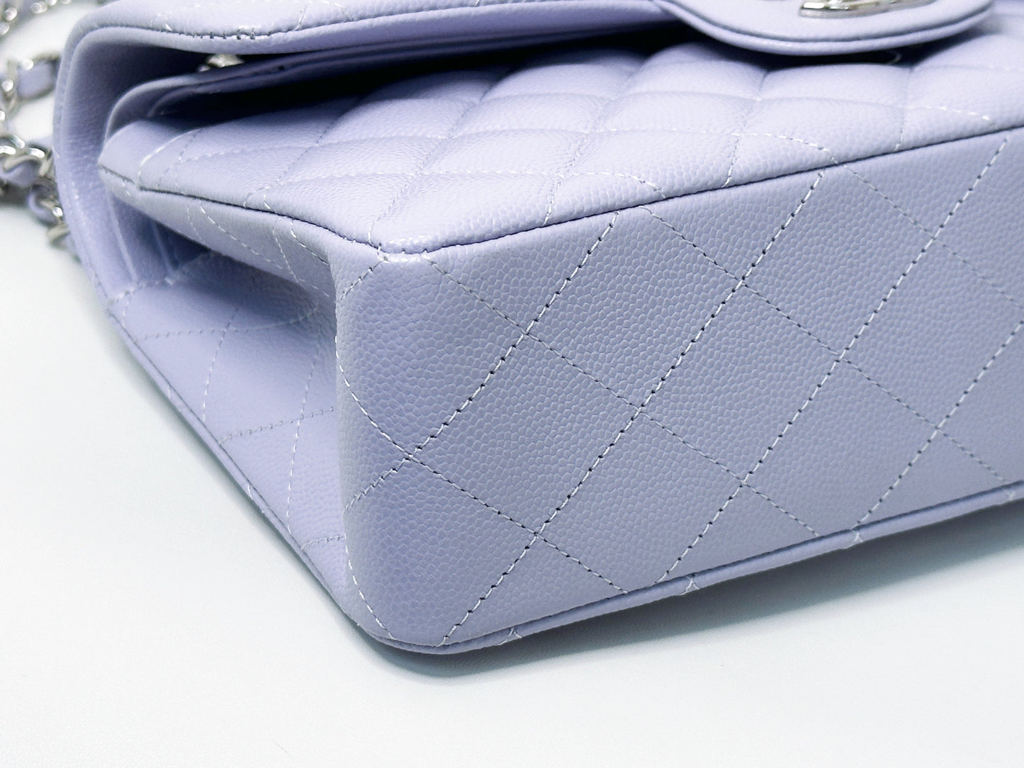 Chanel Small Caviar Quilted Double Flap Lavender 21K SHW UEAA microchip