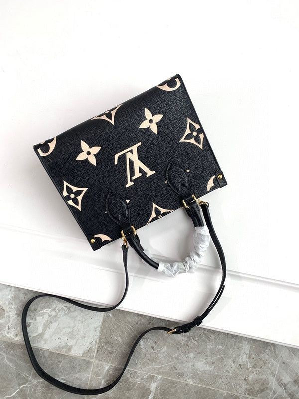 LOUIS VUITTON ON-THE-Go PM