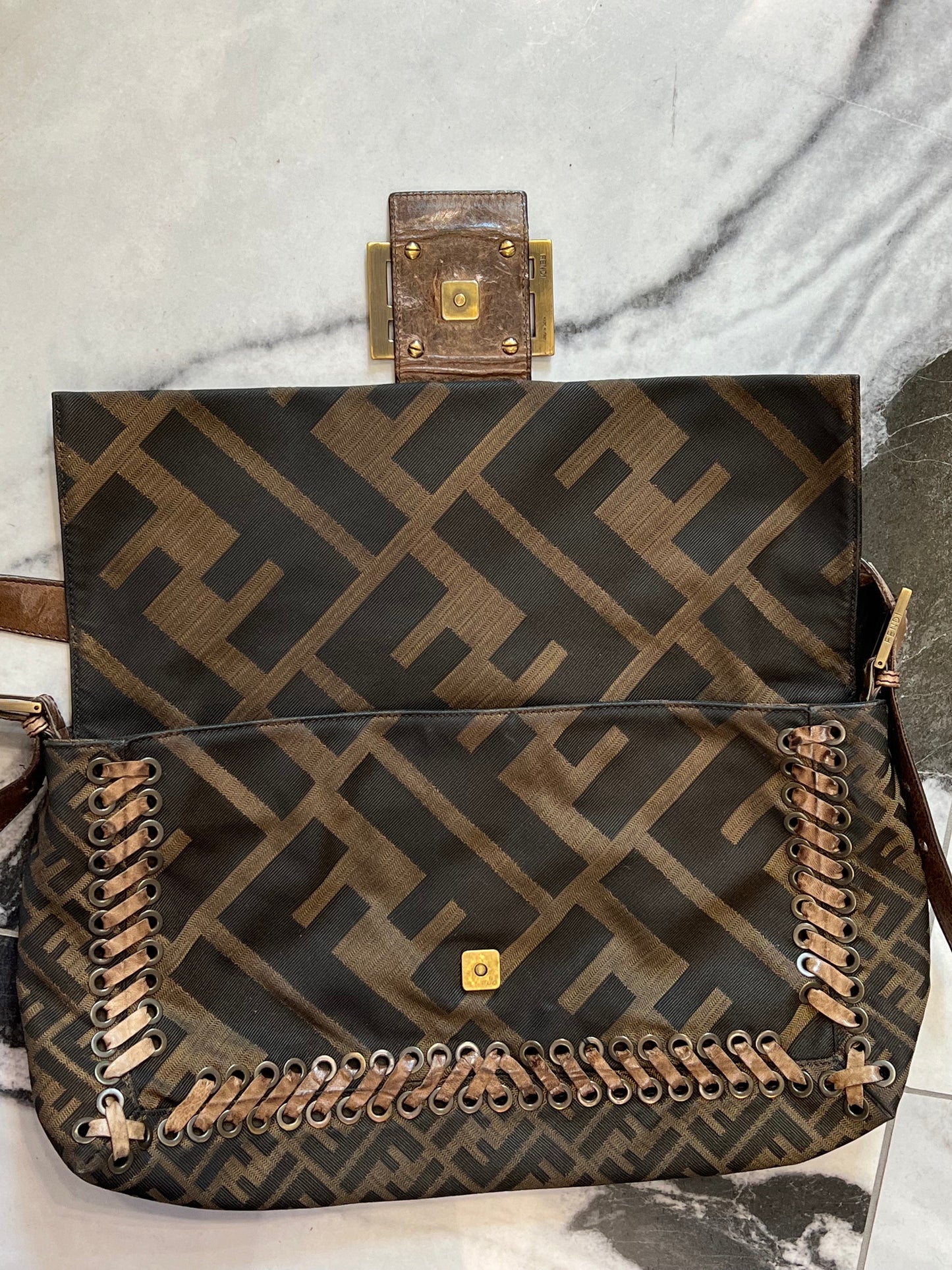 FENDI VINTAGE MAXI BAGUETTE SHOULDER BAG