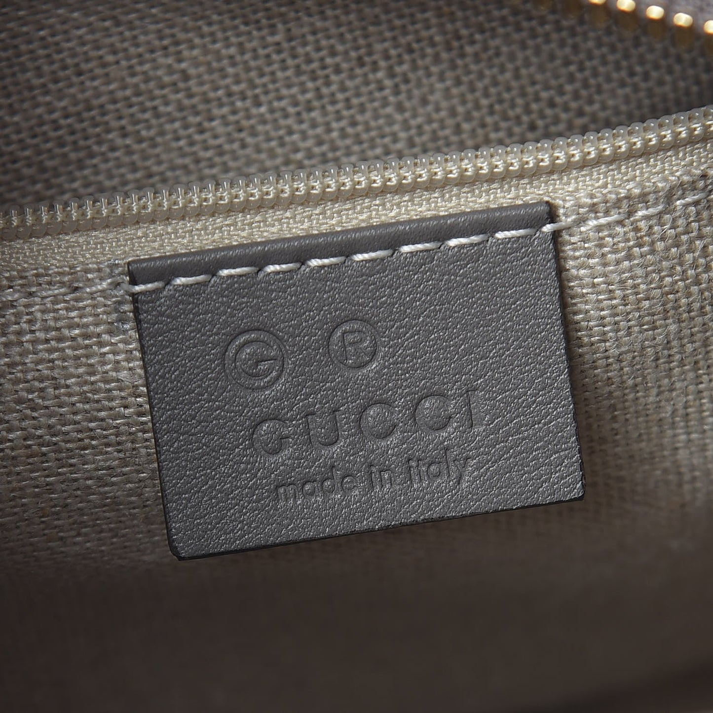 GUCCI MICROGUCCISSIMA GRAPHITE BREE TOTE BAG