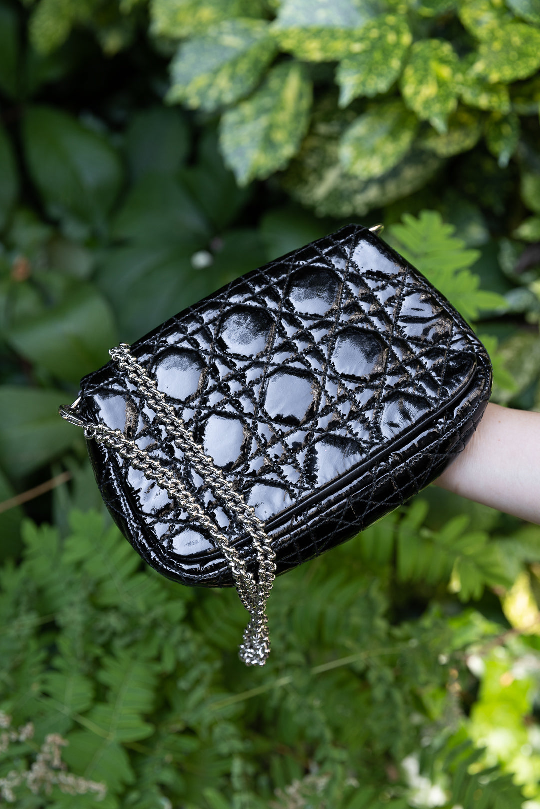 CHRISTIAN DIOR Cannage Clutch Patent Leather Black