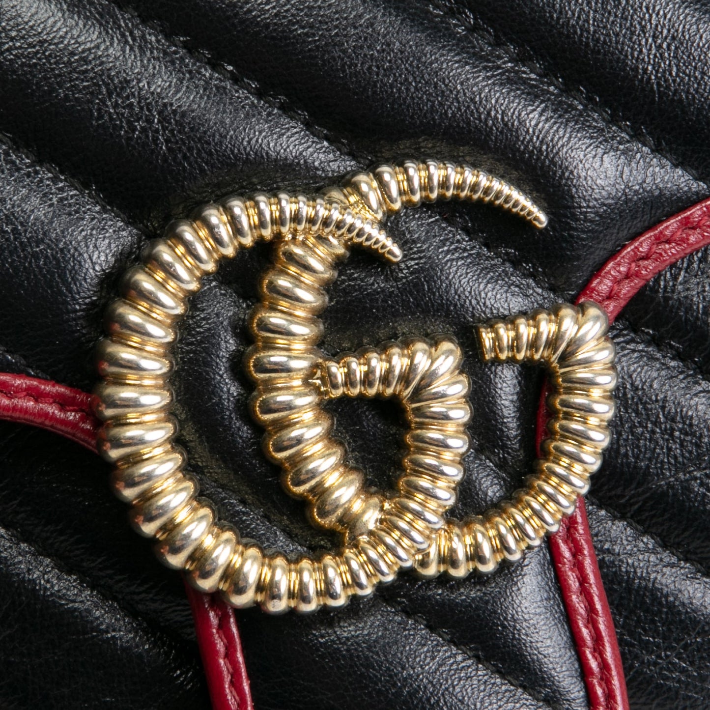 GUCCI Small Torchon GG Marmont Shoulder Bag- Black/Romantic Cherry