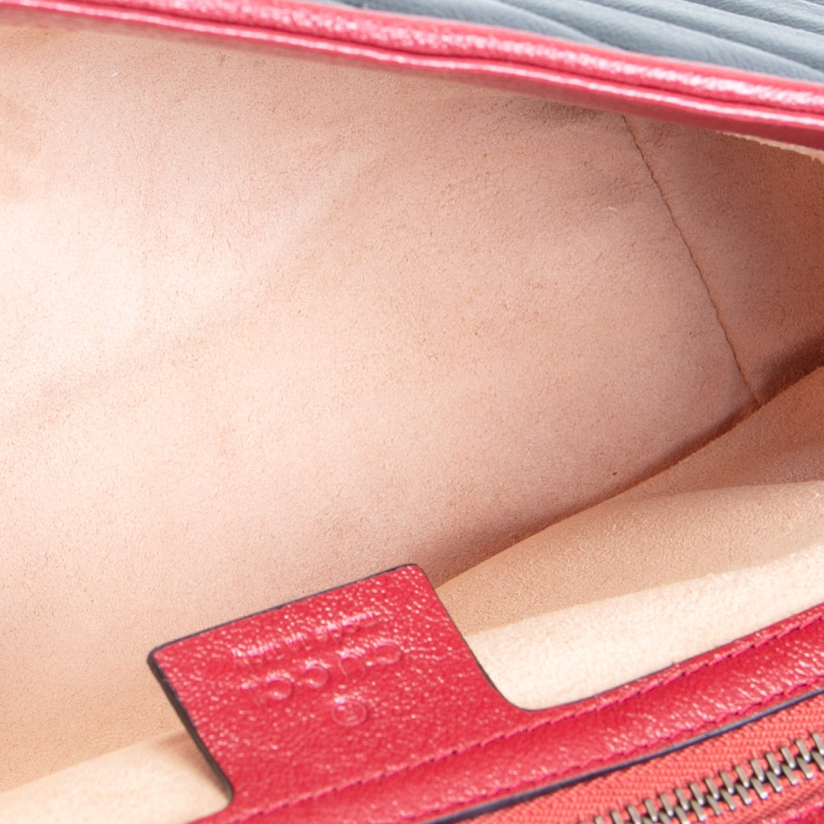 GUCCI Small Torchon GG Marmont Shoulder Bag- Black/Romantic Cherry