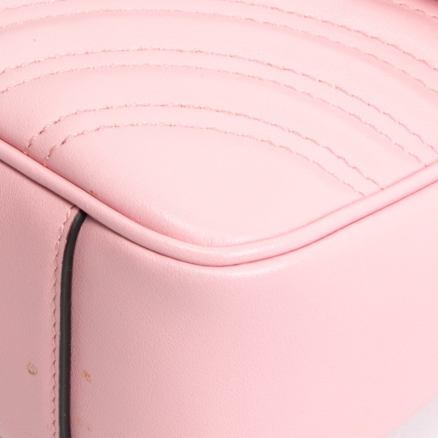 GUCCI Marmont Matelasse Flap Bag Small - Pink