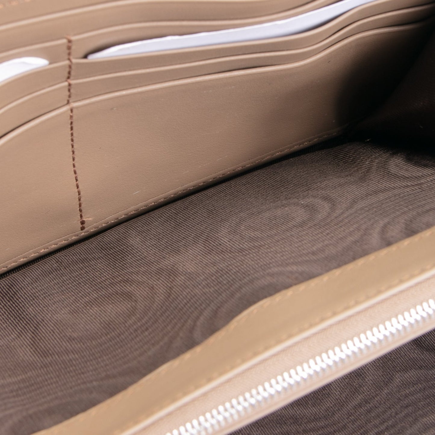 GUCCI GG Supreme Dionysus Chain Wallet