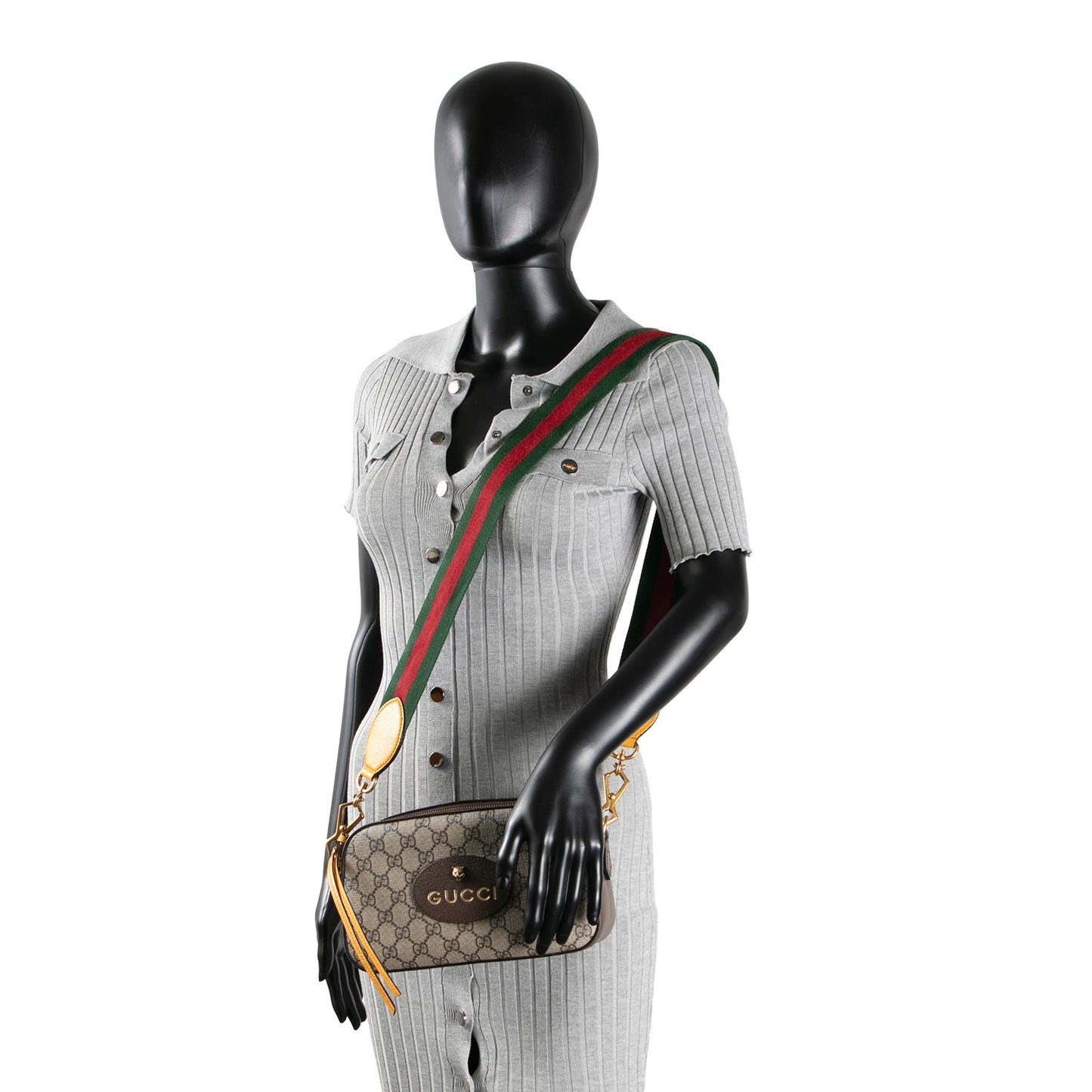 GUCCI GG Supreme Neo Vintage Camera Bag