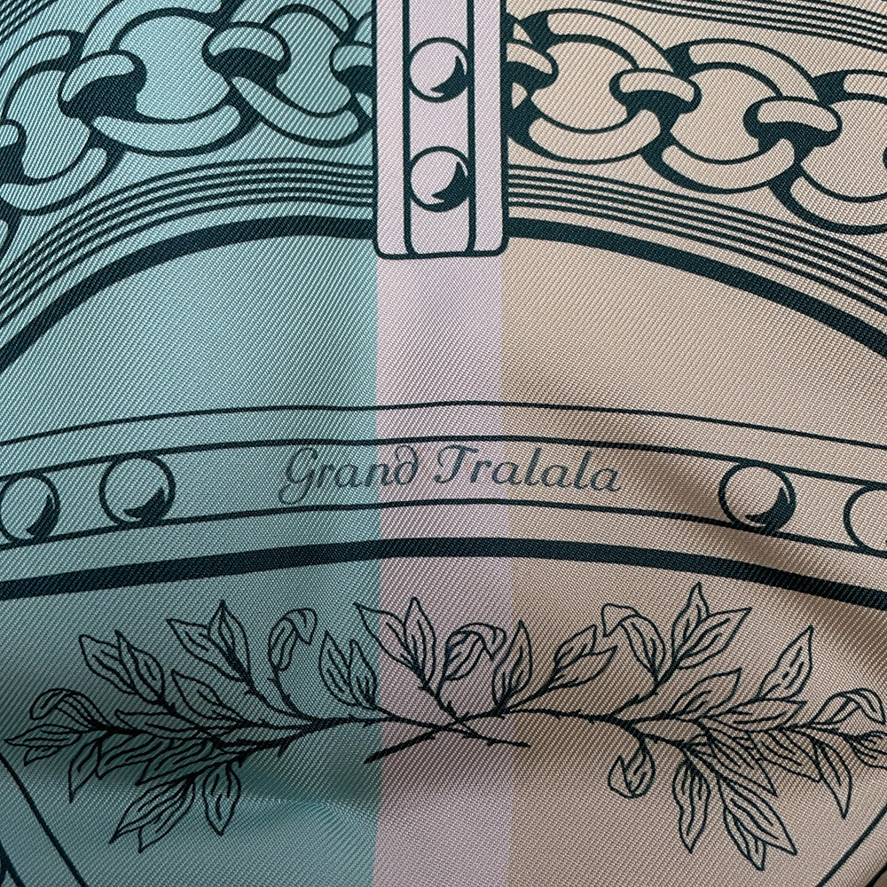 HERMES Carre Grand Tralala Size 90 Multicolor Silk