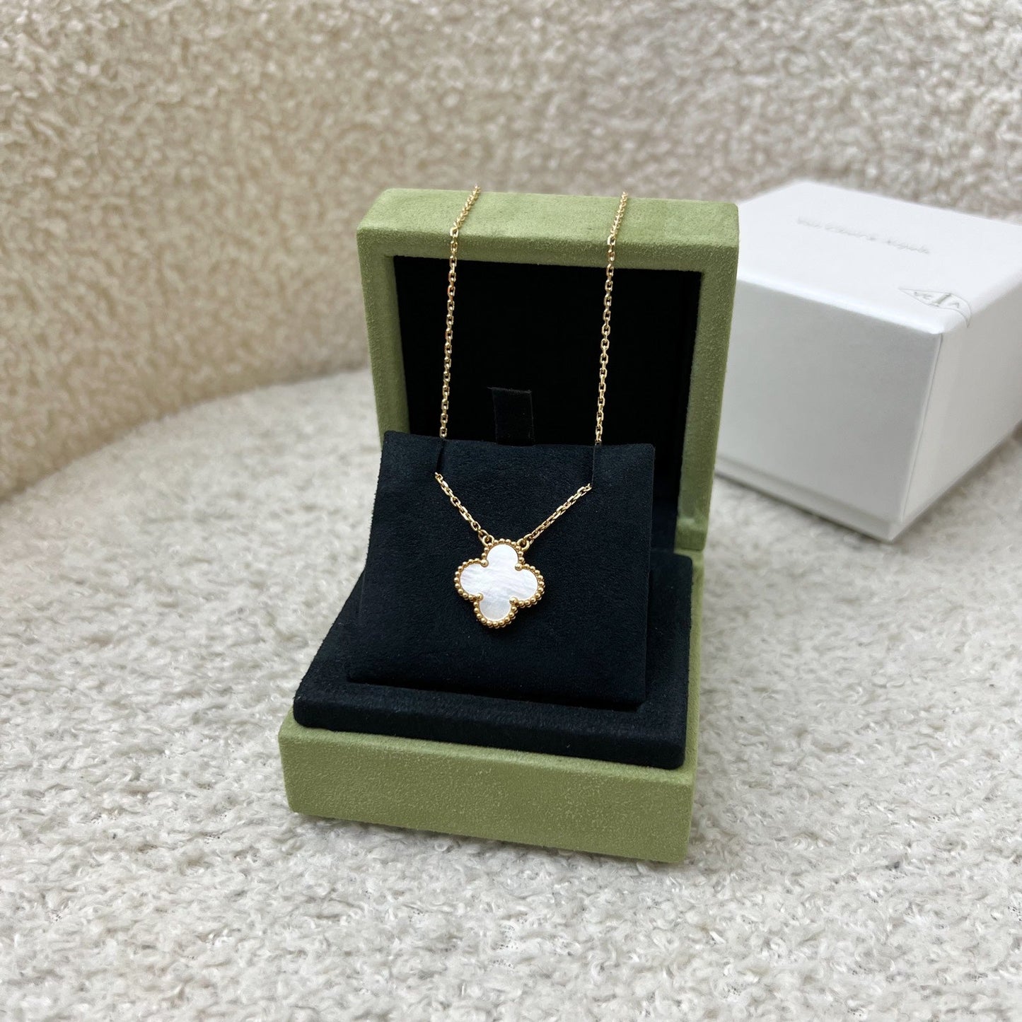 Van Cleef & Arpels VCA Vintage Alhambra Pendant Necklace with White Mother of Pearl MOP in 18K Yellow Gold (Ref: VCARA45900)