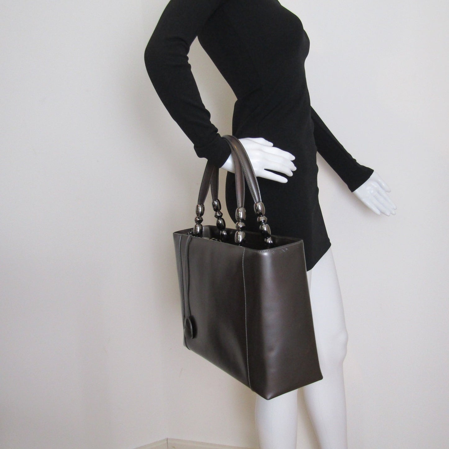 CHRISTIAN DIOR Handbag in Brown Leather