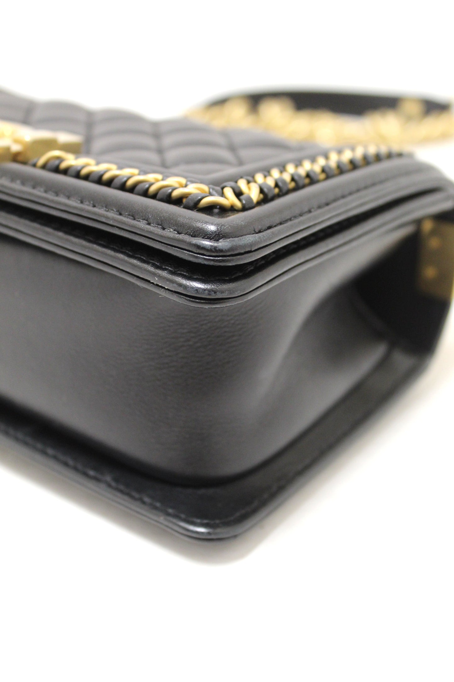 Chanel Black Calfskin Leather Boy Chanel Flap Bag with Handle