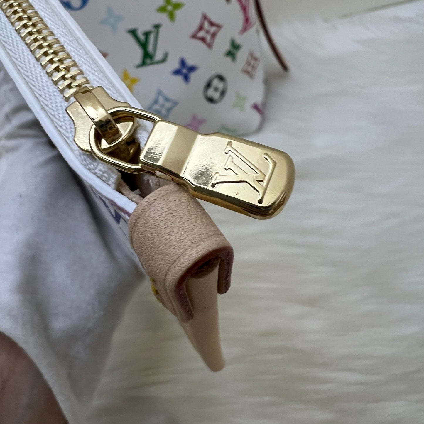 LV Louis Vuitton x Takashi Murakami Carryall PM in Multicolore Blanc Monogram Canvas and GHW