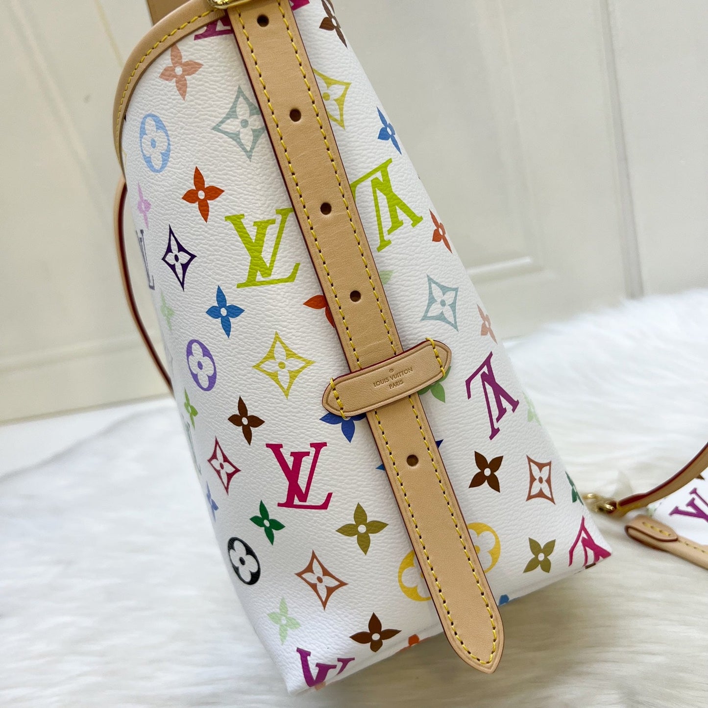 LV Louis Vuitton x Takashi Murakami Carryall PM in Multicolore Blanc Monogram Canvas and GHW
