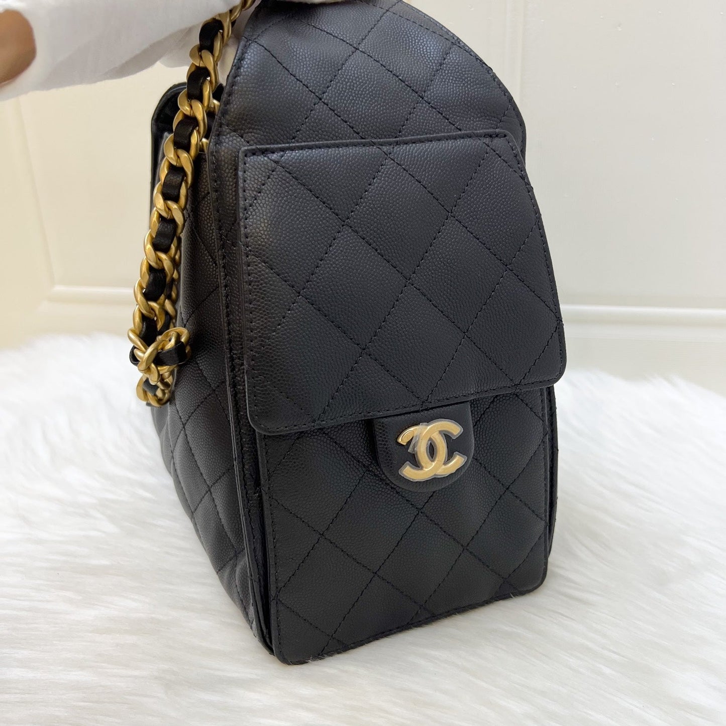 Chanel 25 Small Hobo Bag in Black Caviar and AGHW (Model: AS5293)