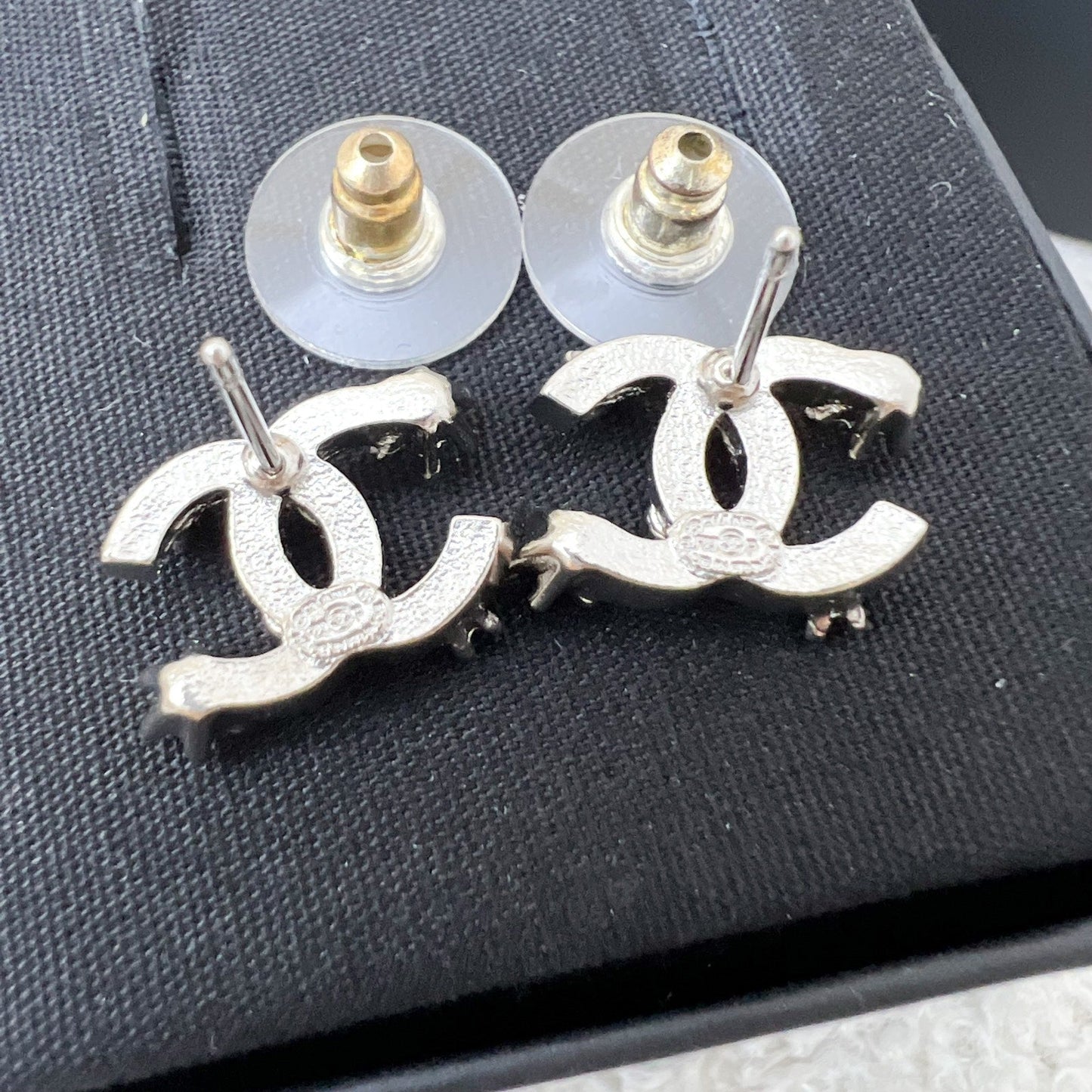 Chanel 23P CC Logo Earrings with Crystal